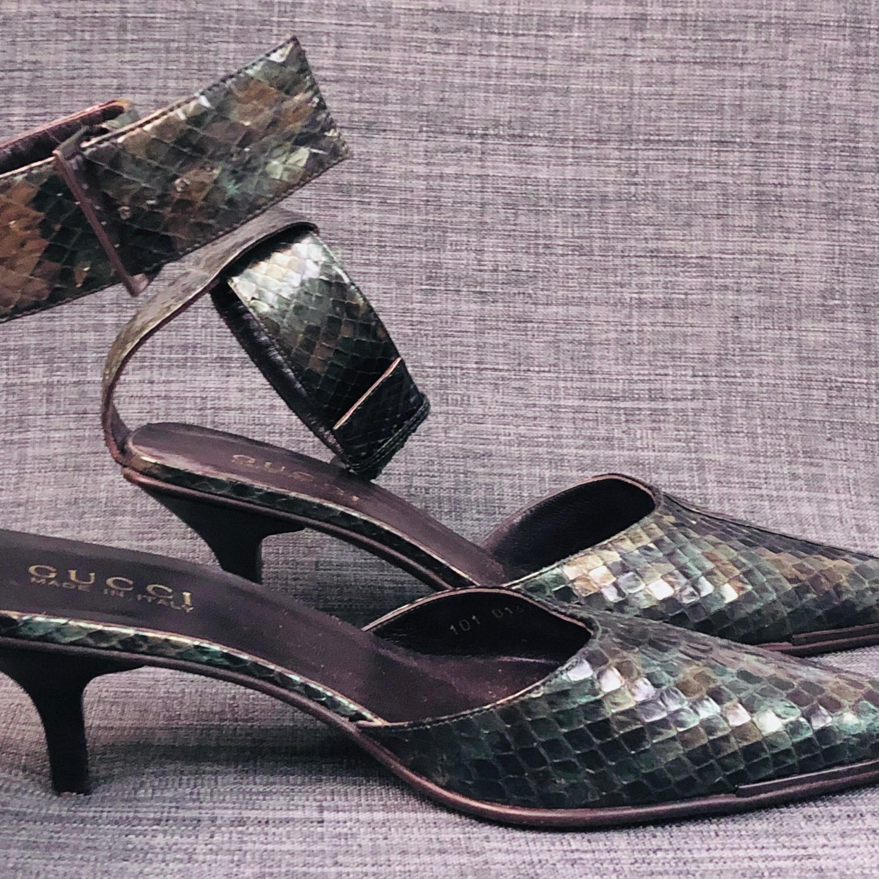 Gucci by Tom Ford Slingback Pumps In Excellent Condition For Sale In Sheung Wan, HK