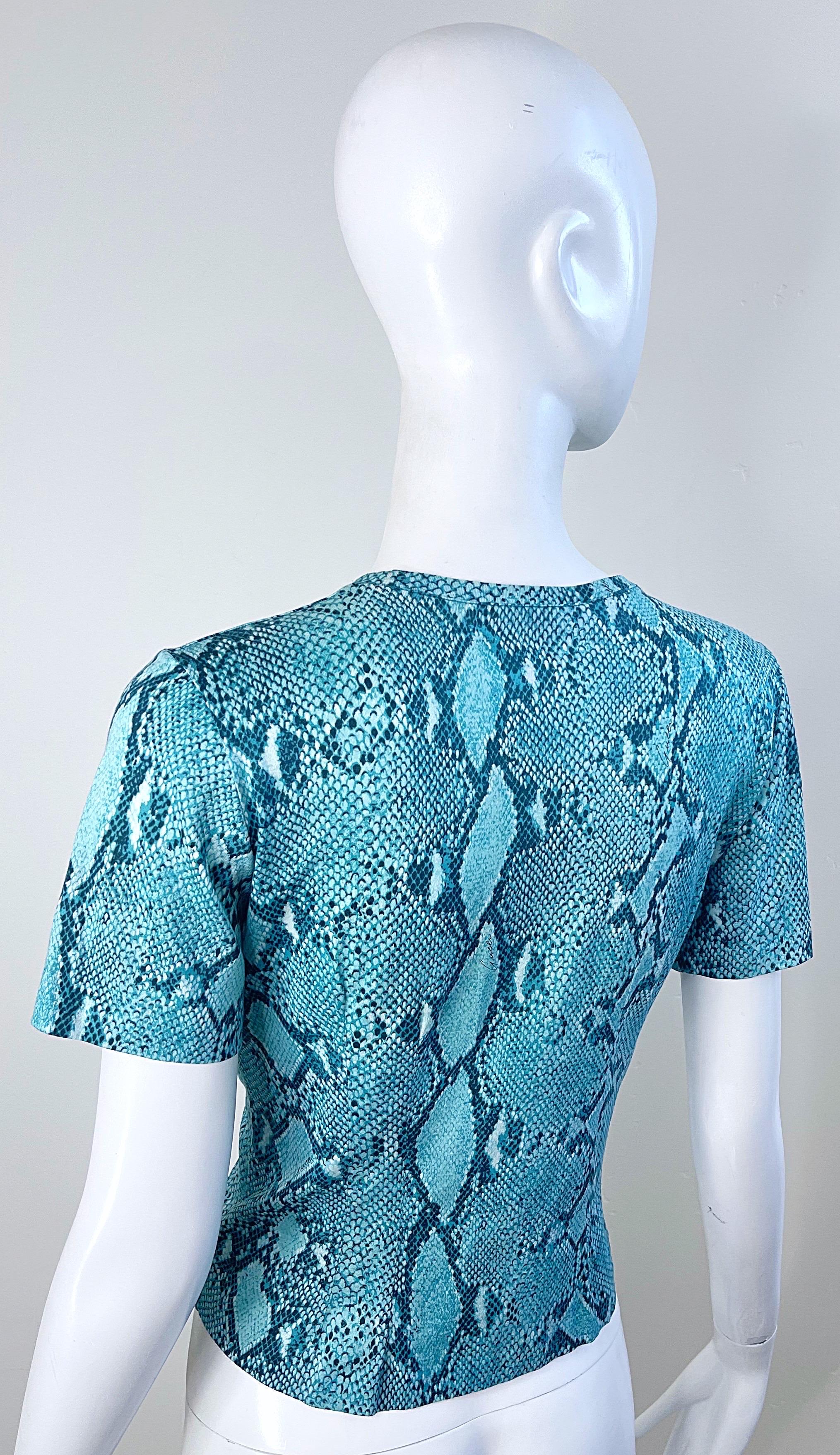 Gucci by Tom Ford Spring 2000 Turquoise Blue Snake Print Vintage Tee Shirt Y2K For Sale 6