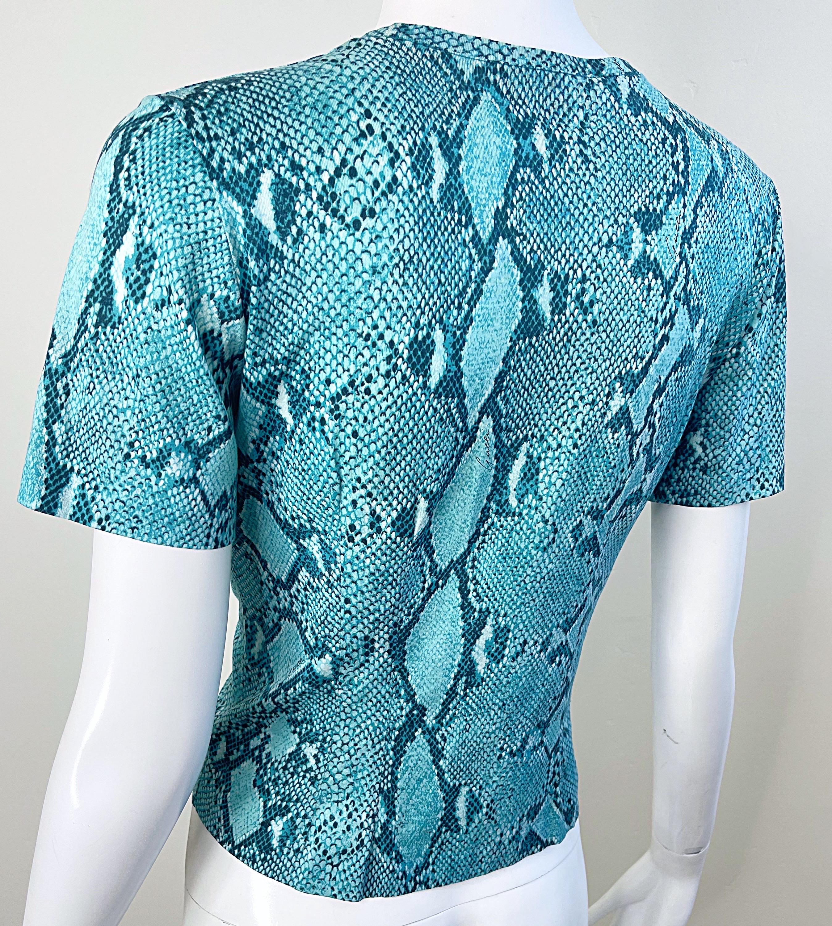 Gucci by Tom Ford Spring 2000 Turquoise Blue Snake Print Vintage Tee Shirt Y2K For Sale 2