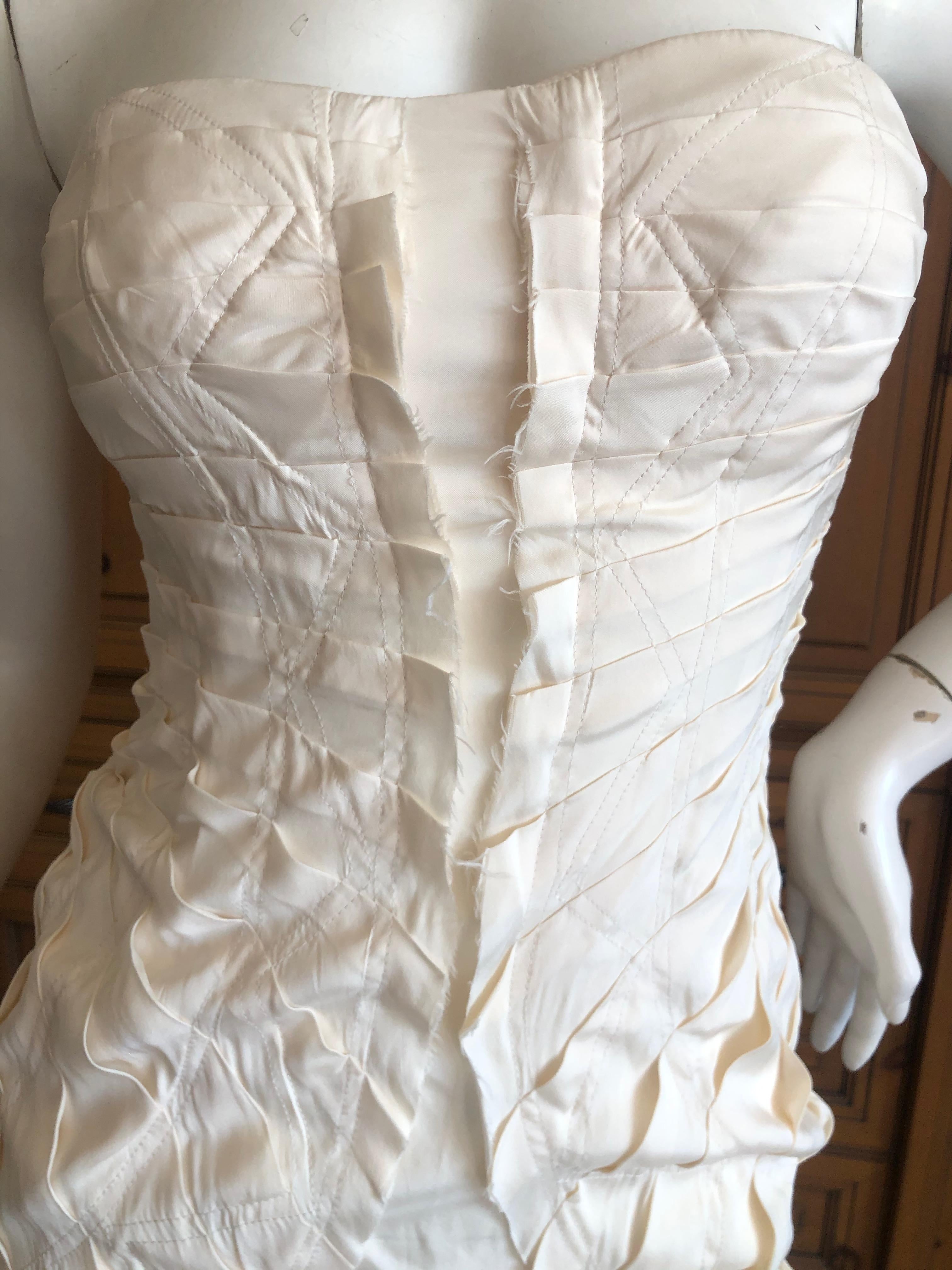 Gucci by Tom Ford Spring 2003 Sexy Strapless Ivory Ribbon Dress For Sale 1