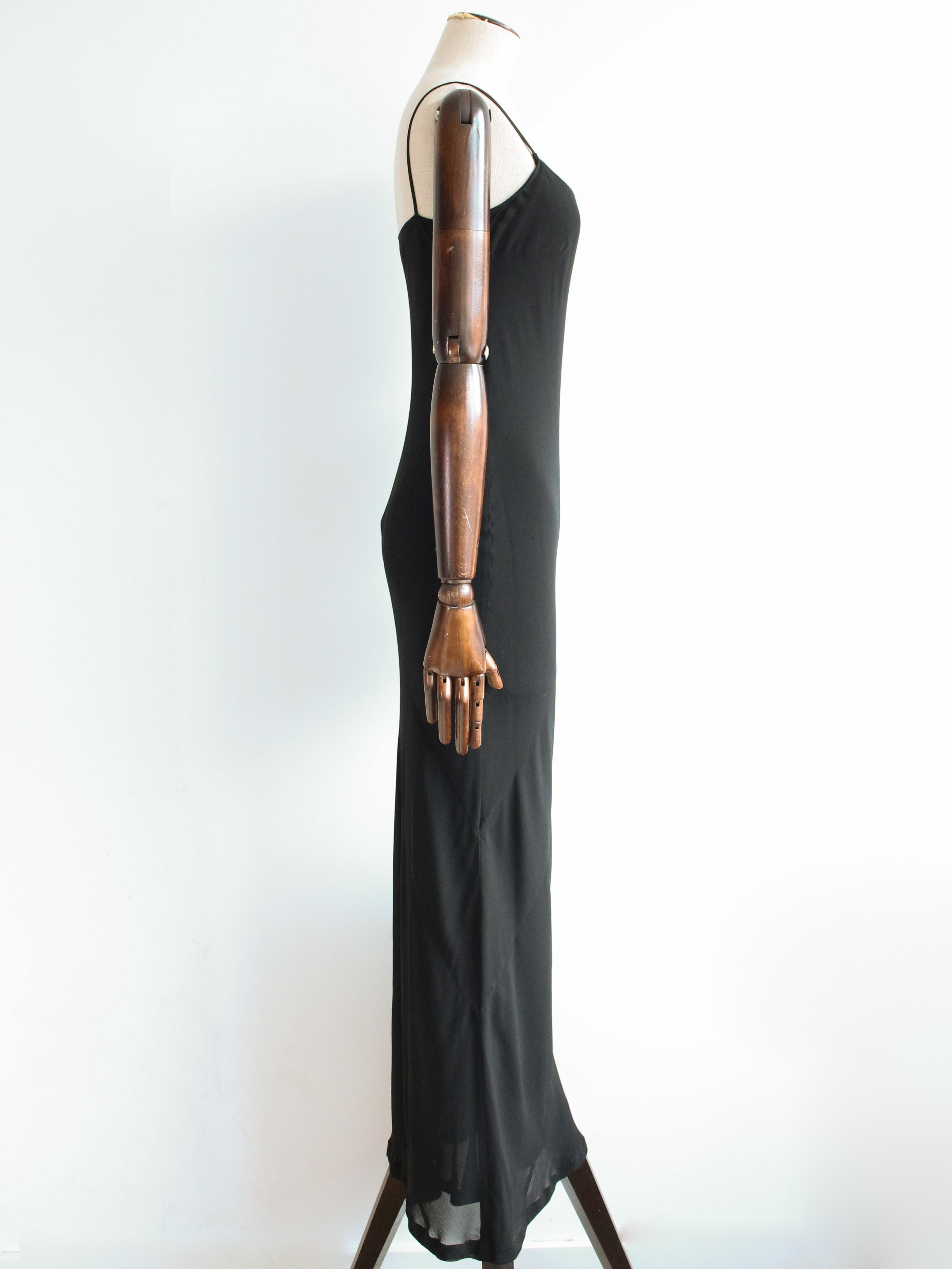 Gucci by Tom Ford Primavera/Verano 1997 Vestido de crepé de seda negro con corte al bies en seda Negro en venta