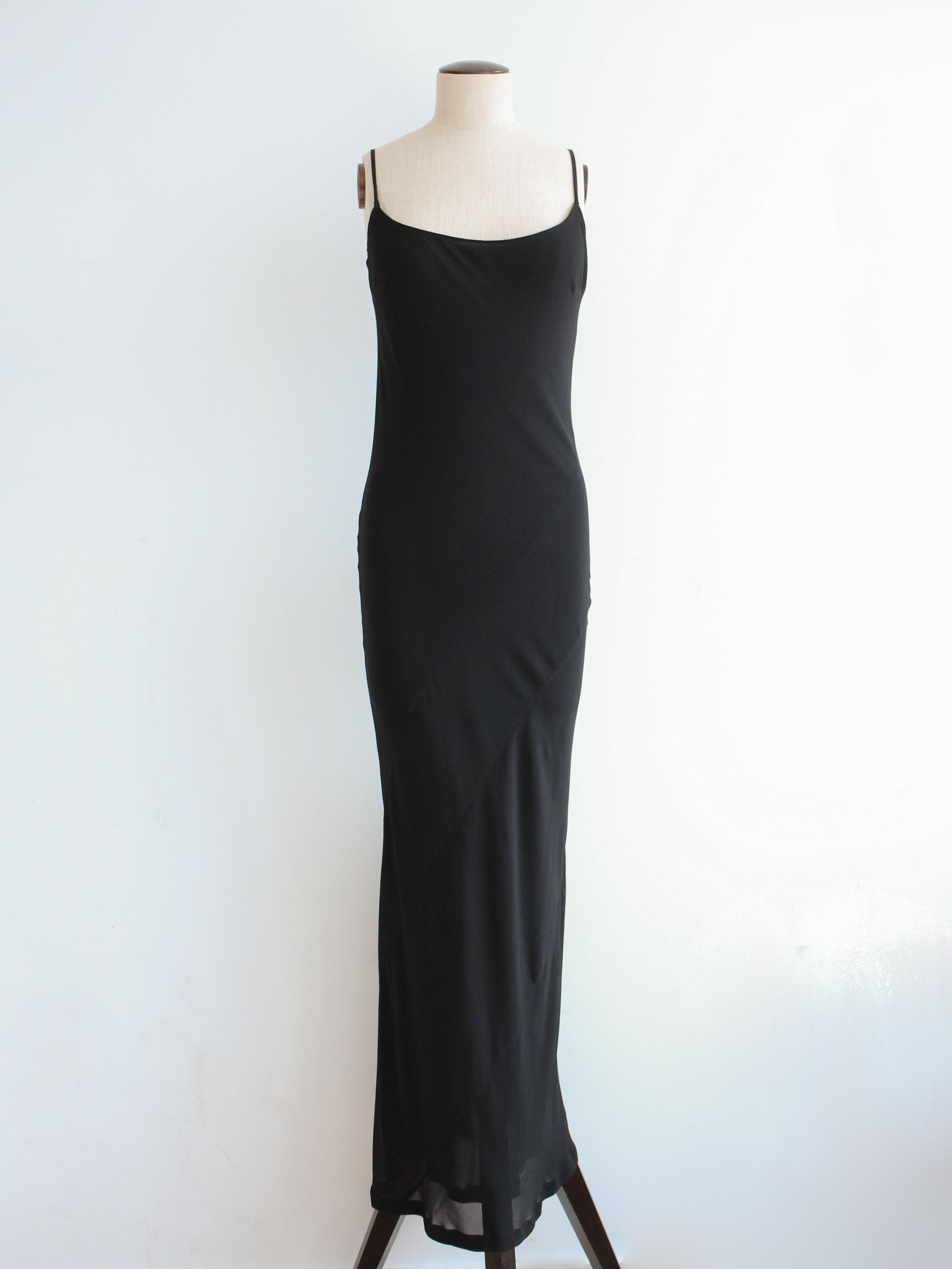 De las mujeres Gucci by Tom Ford Primavera/Verano 1997 Vestido de crepé de seda negro con corte al bies en seda en venta