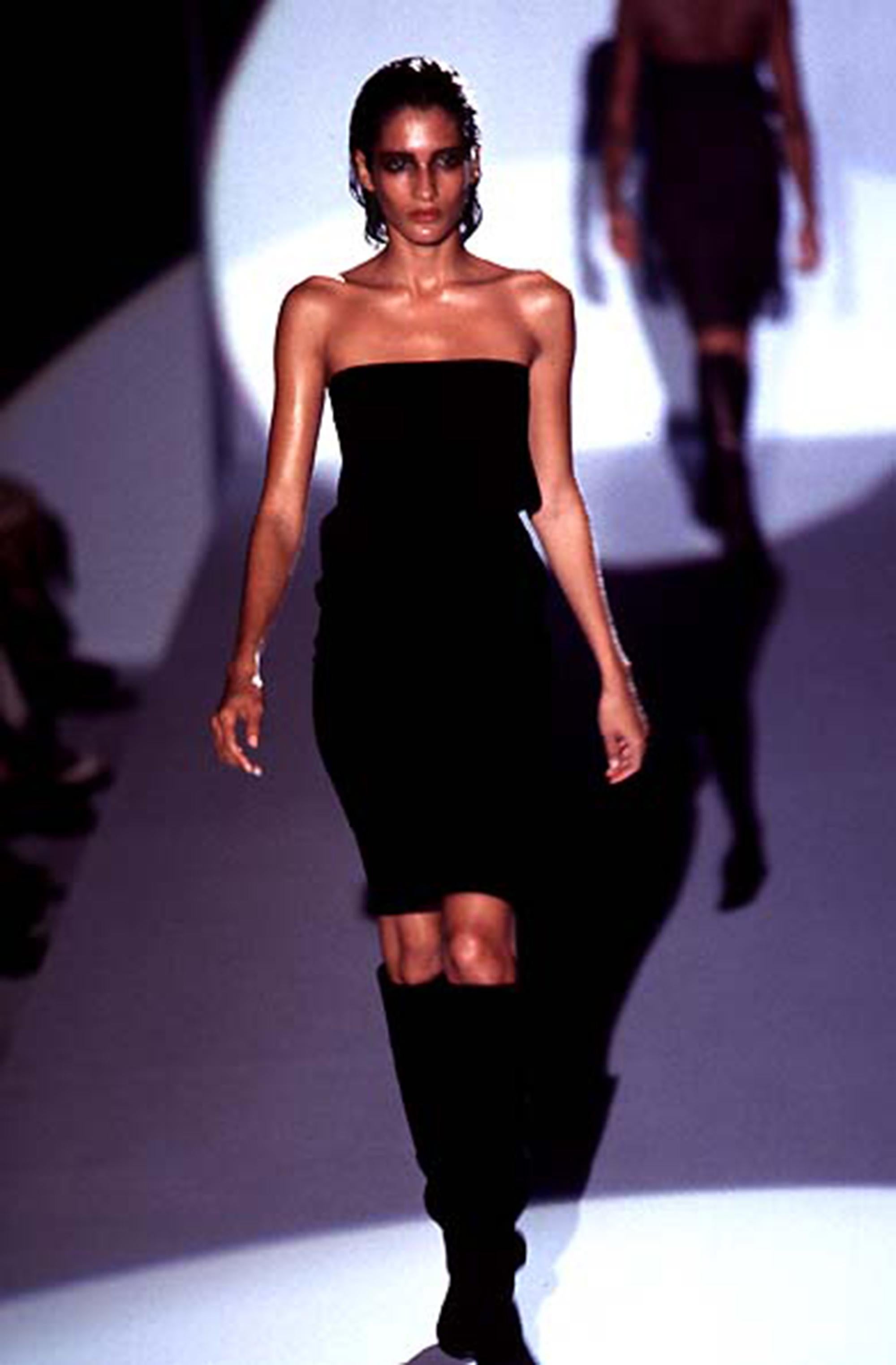 Gucci By Tom Ford Spring Summer 1997 Runway Tube Dress For Sale 1