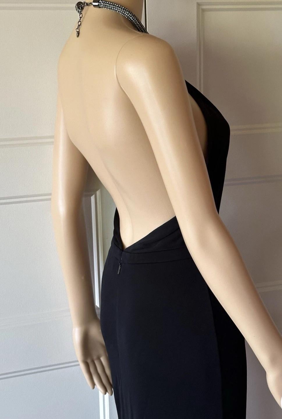 GUCCI by TOM FORD Vintage 2004 Vestido de cuello alto con cuerda de cristal en venta 5