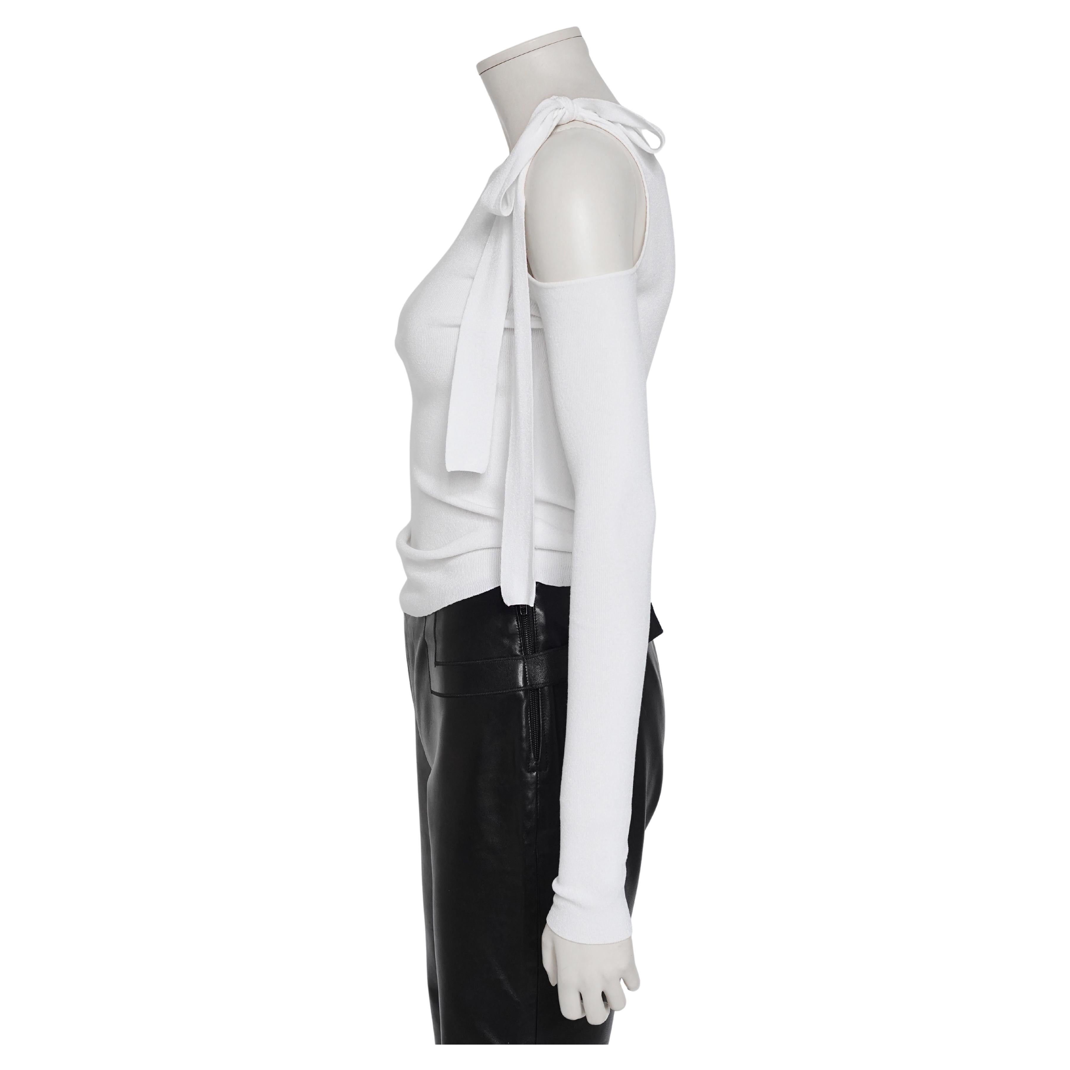 Women's Gucci by Tom Ford White Cold Shoulder Tie-Detail Top, Early 2000s IT 40 S For Sale