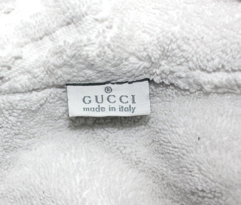 Gucci by Tom Ford White GG Logo Terrycloth Terry Bathrobe Coat For Sale at 1stdibs