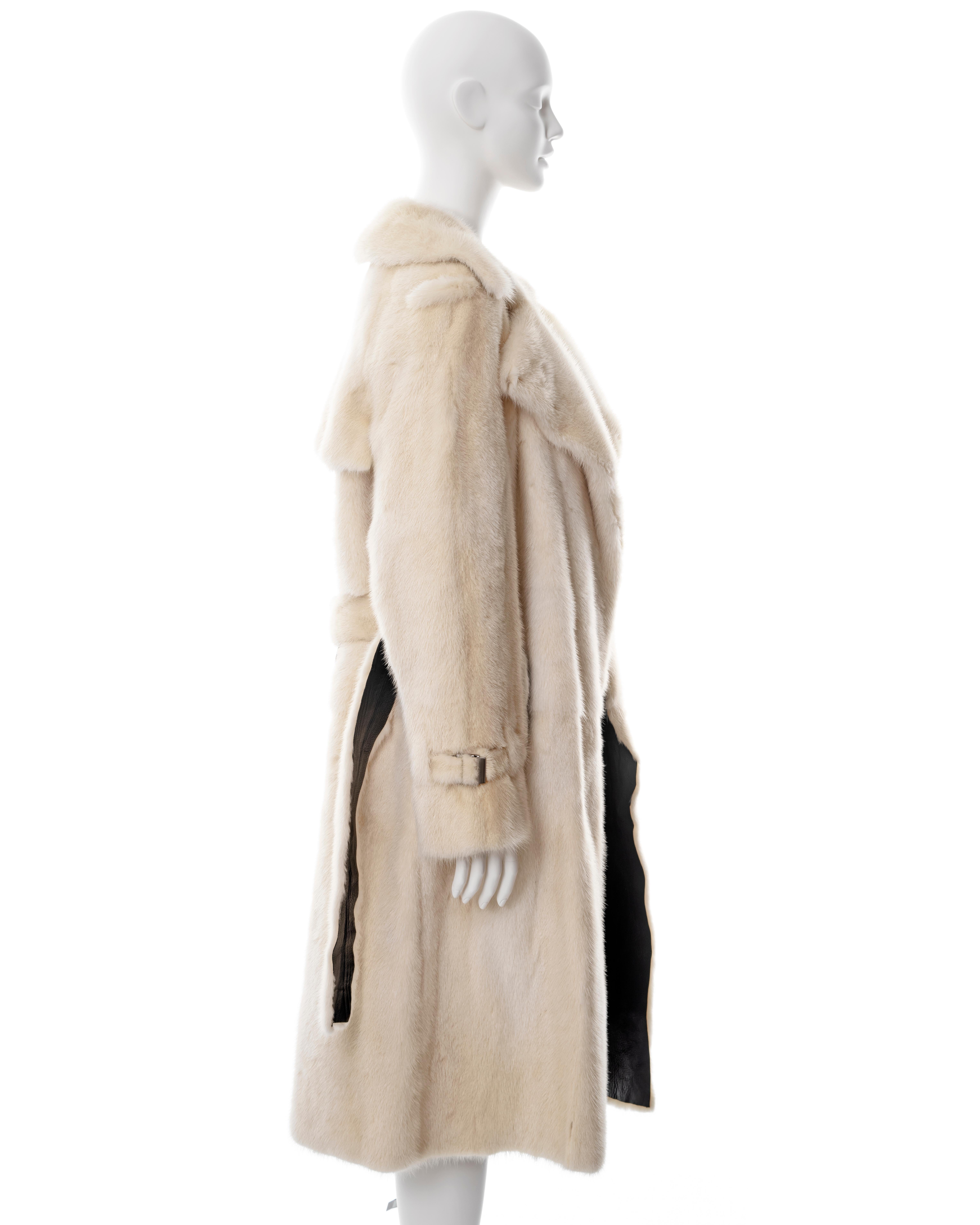 Gucci by Tom Ford white mink fur trench coat, fw 1998 For Sale 5