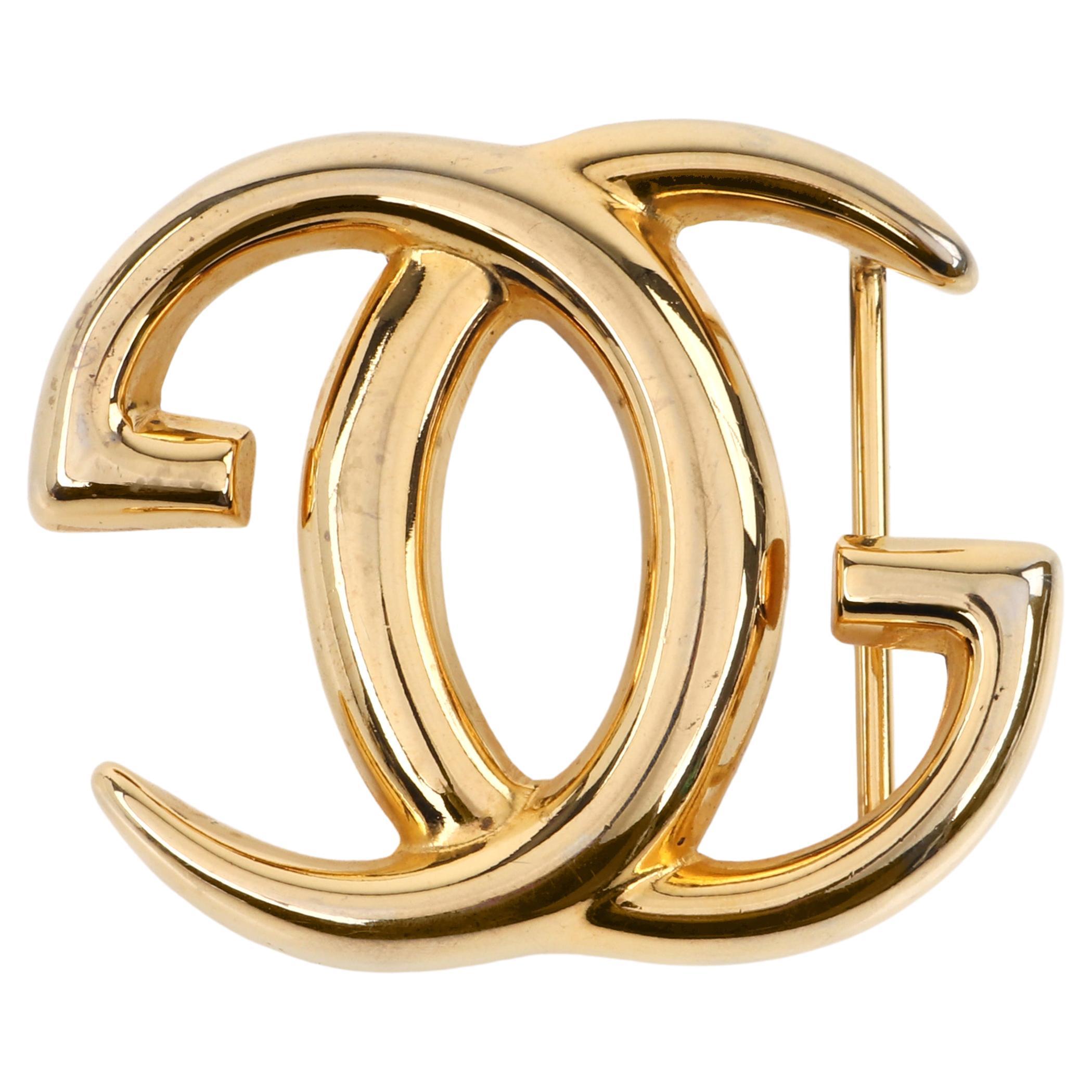 GUCCI c.1970 Vtg Gold Toned Brass "GG" Removable Adjustable Logo Belt Buckle en vente