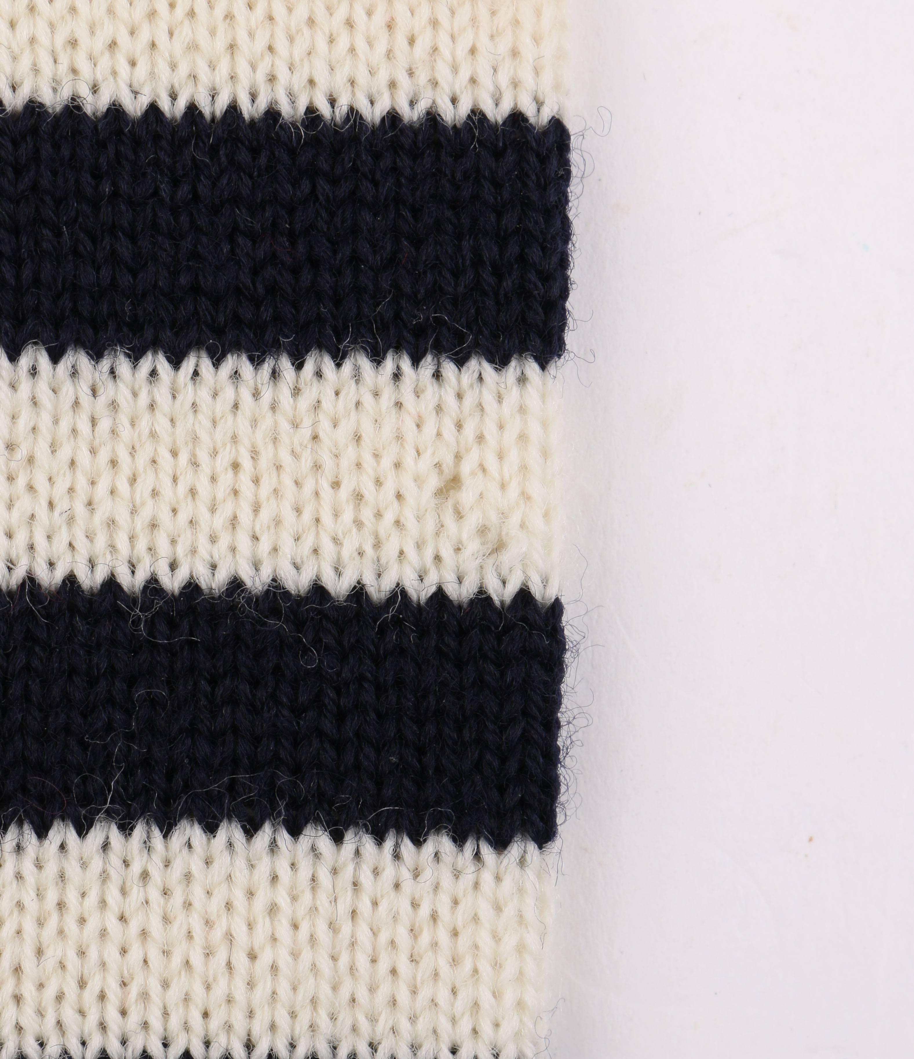 GUCCI c.1980's Navy Blue & Off White Striped Wool Knit Necktie Tie NOS 2