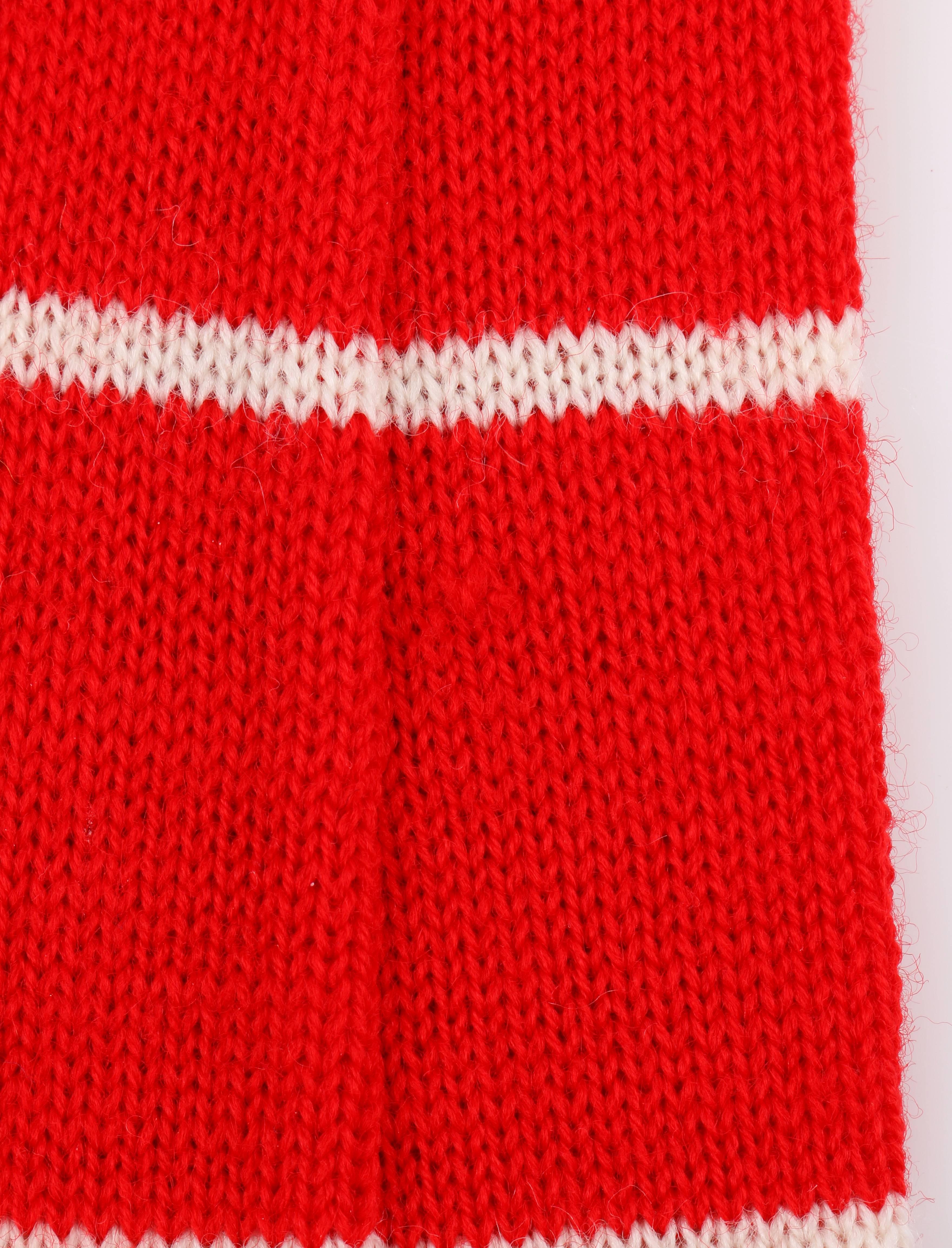 GUCCI c.1980's Red & Off White Striped Wool Knit Necktie Tie NOS In New Condition In Thiensville, WI