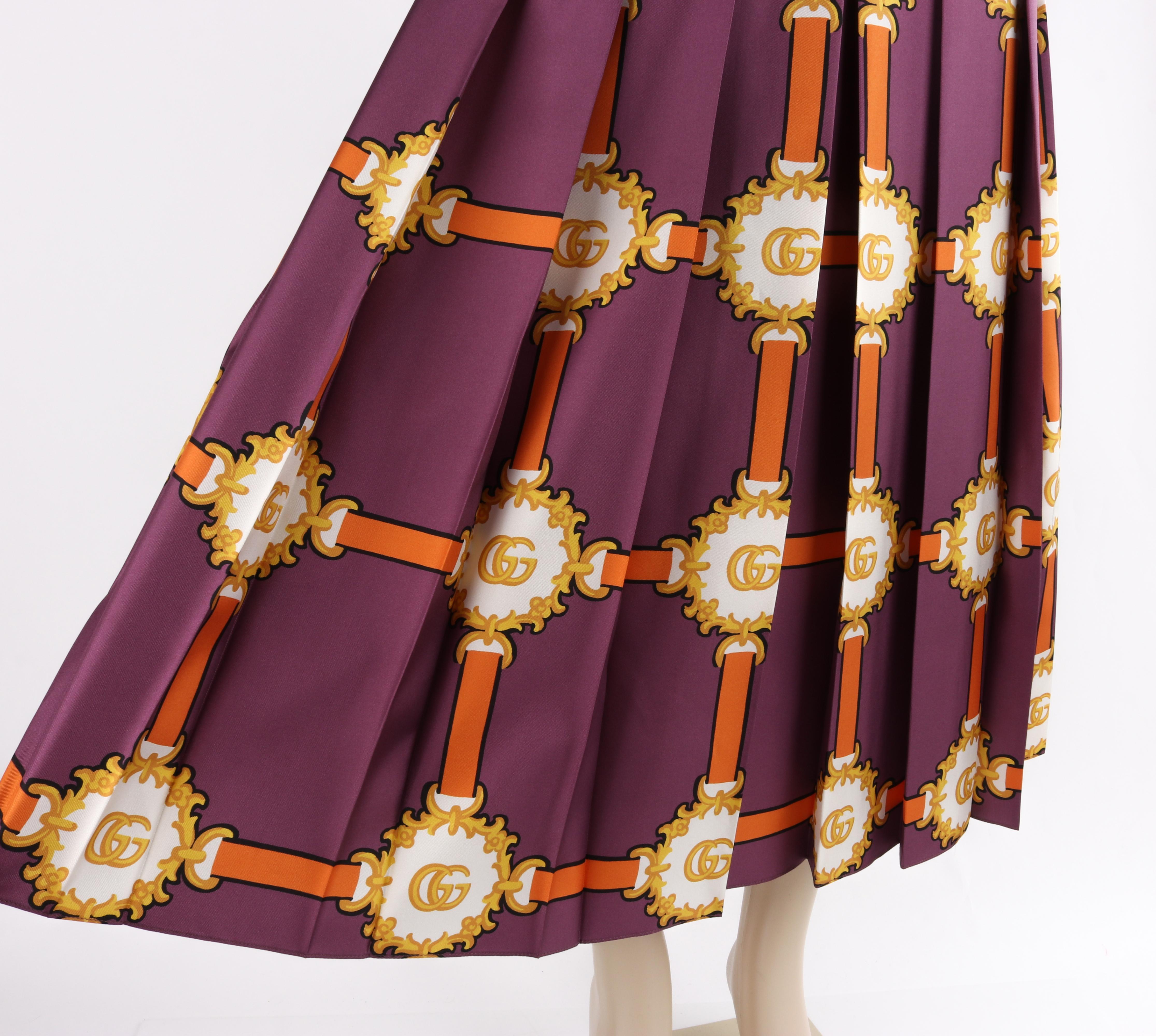 GUCCI c.2019 Purple Gold Marmont GG Doubloon Harness Silk Pleated Skirt In Good Condition For Sale In Thiensville, WI