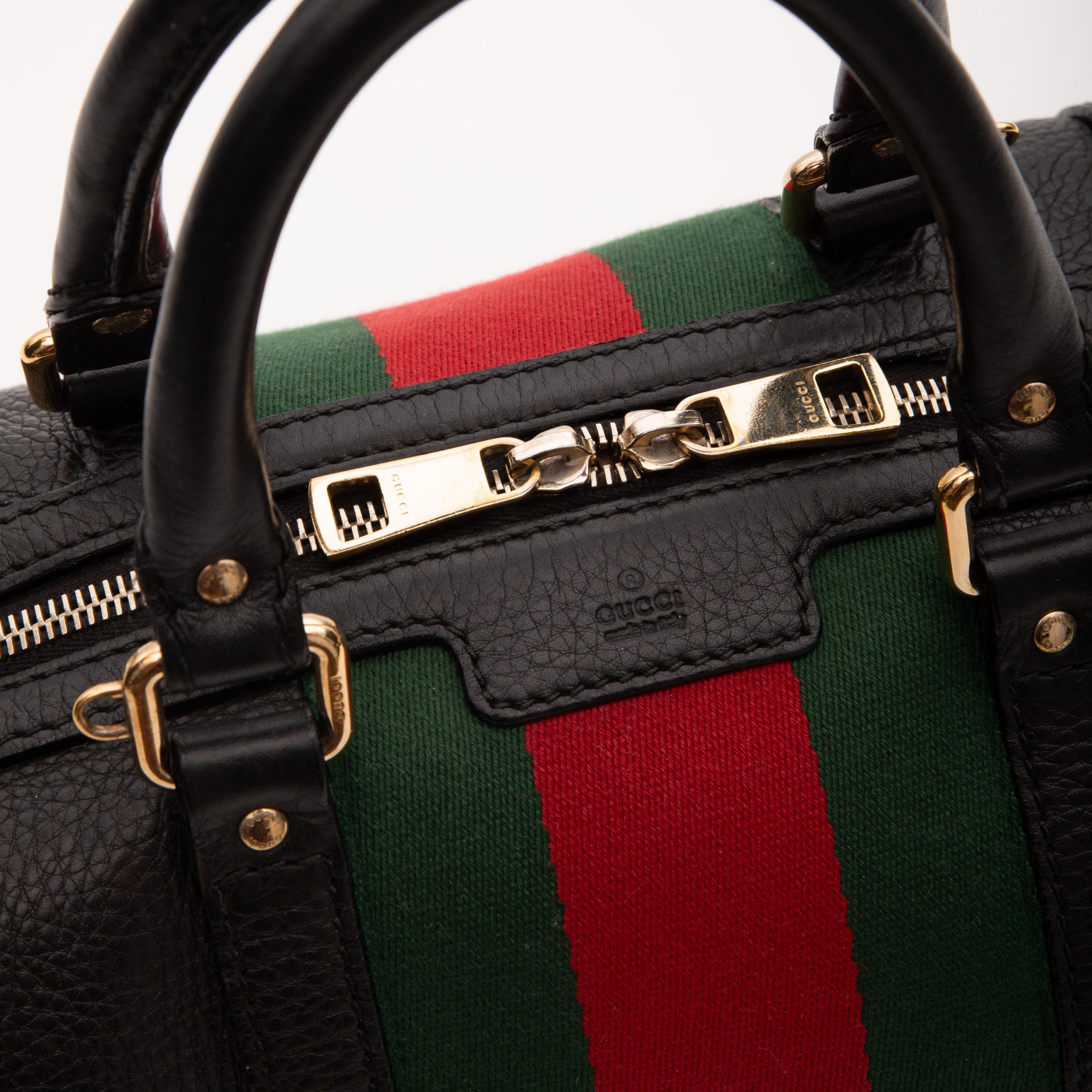 Kleine Bostoner Gucci-Handtasche aus Kalbsleder mit schwarzem Web (269876) im Zustand „Gut“ im Angebot in Montreal, Quebec