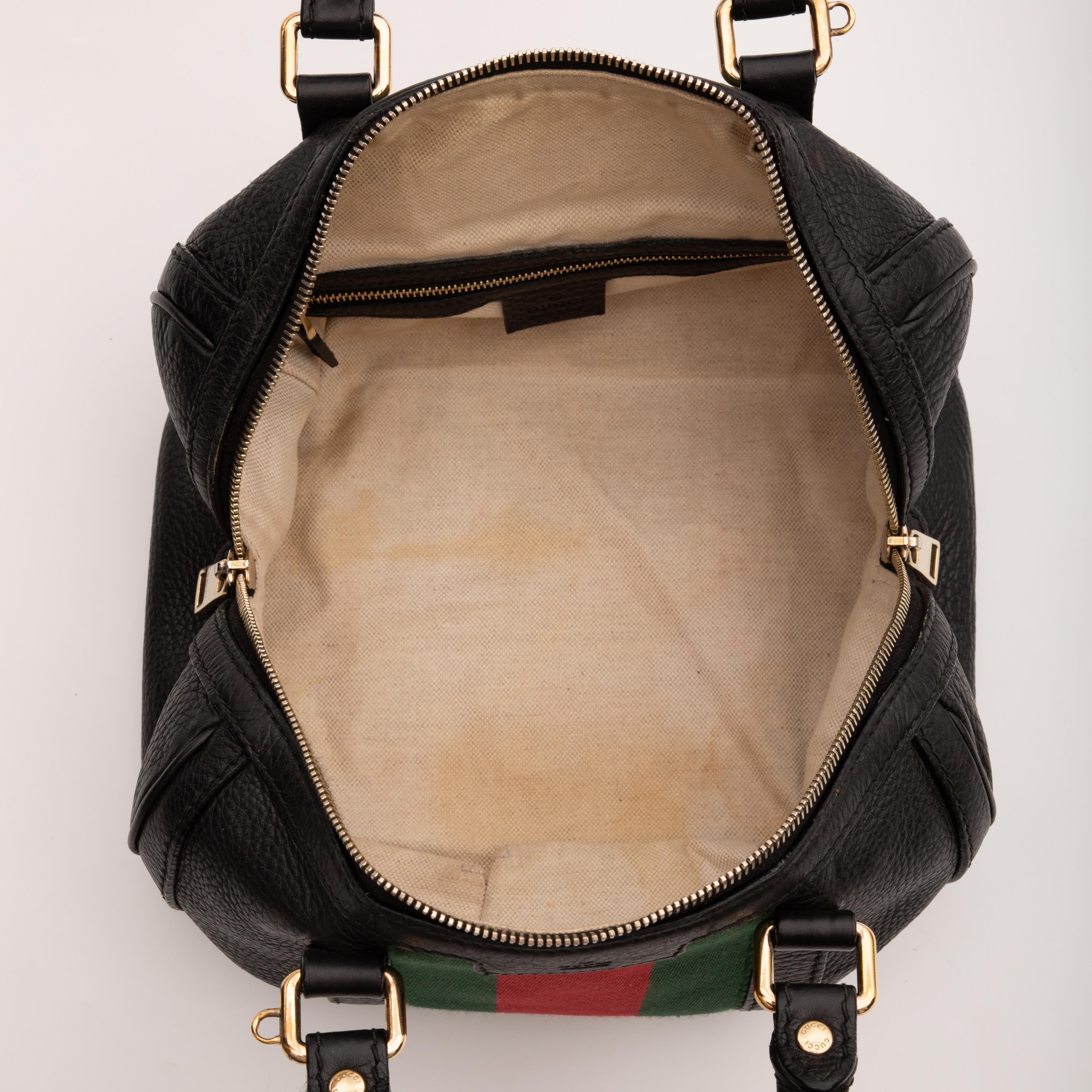 Gucci Calfskin Black Web Small Boston Handbag (269876) In Good Condition For Sale In Montreal, Quebec