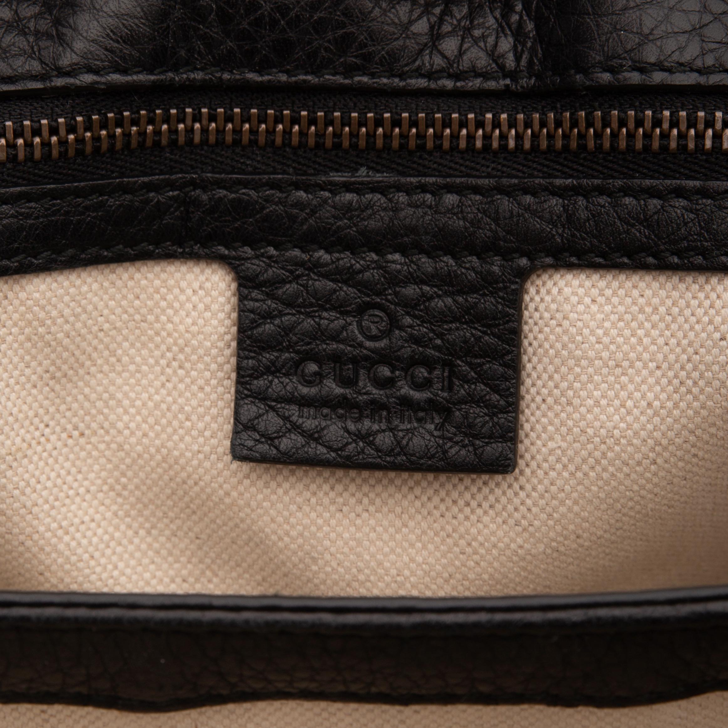 Gucci Borsa a tracolla GG Marmont in pelle di vitello nera (401173) 2