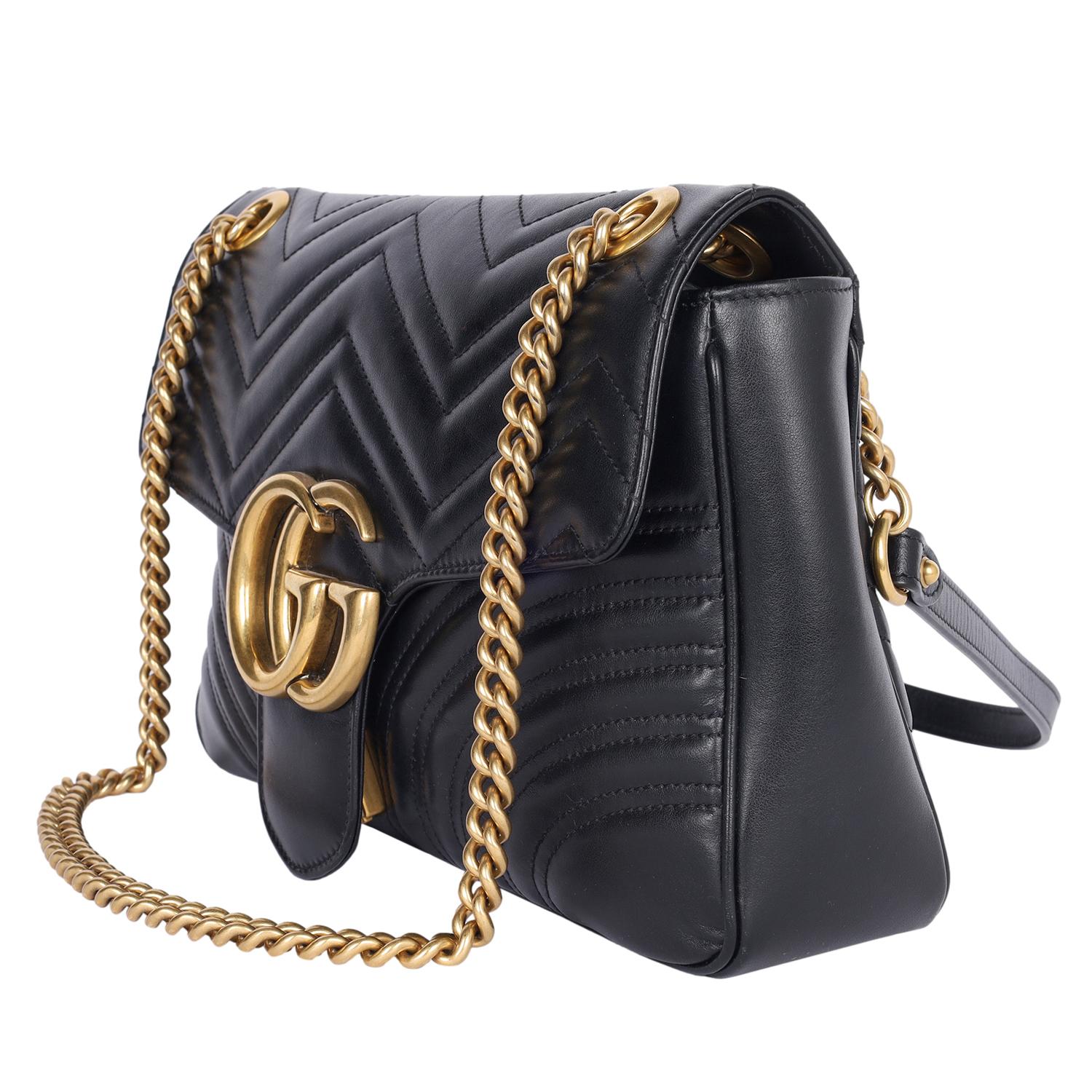 GUCCI Matelasse en cuir de veau Grand sac à bandoulière GG Marmont Noir en vente 2