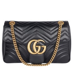GUCCI Matelasse en cuir de veau Grand sac à bandoulière GG Marmont Noir