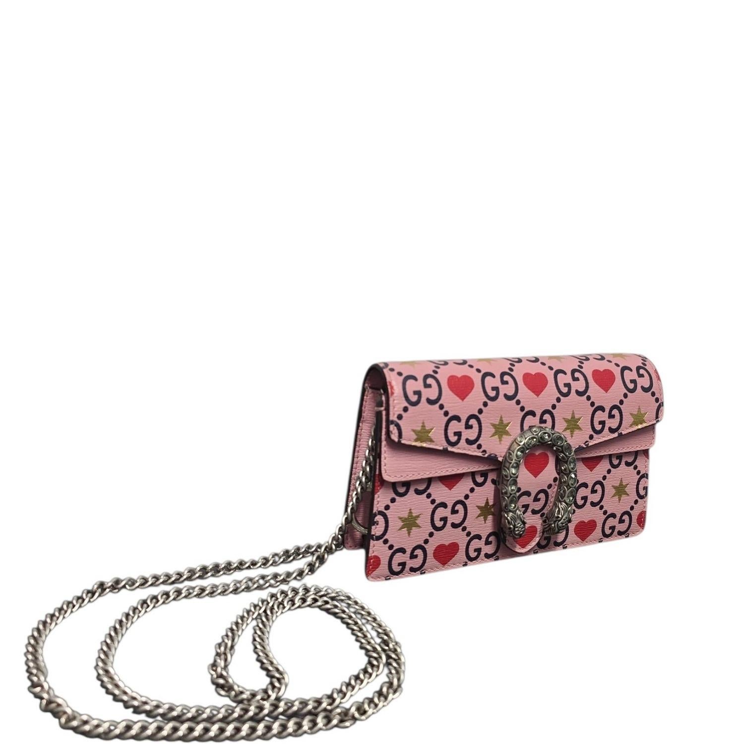 Beige Mini sac Dionysus en cuir de Gucci pour la Saint-Valentin en vente