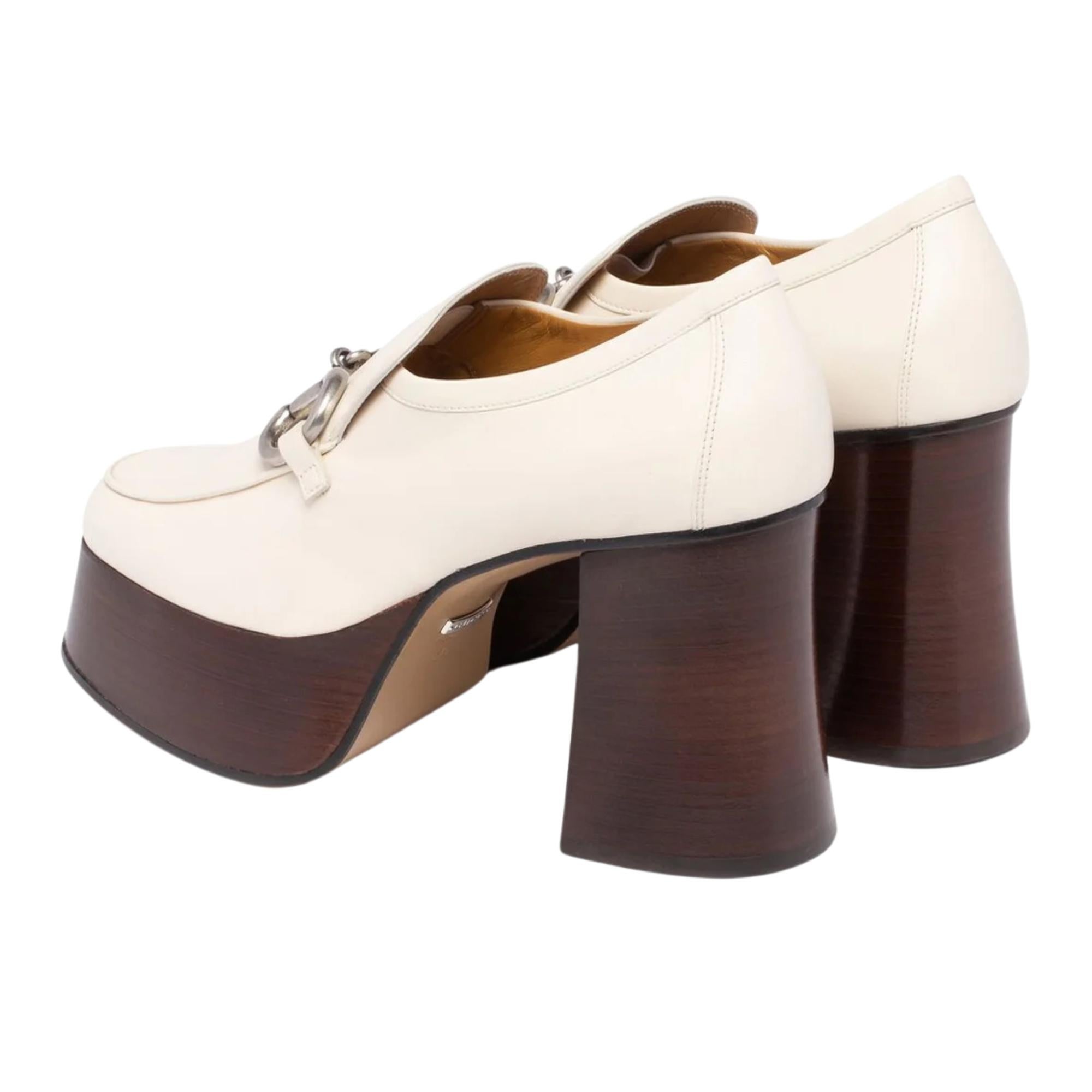 Gucci Calfskin White Horsebit Buckle Platform Loafers  EU 37 In Excellent Condition In Montreal, Quebec