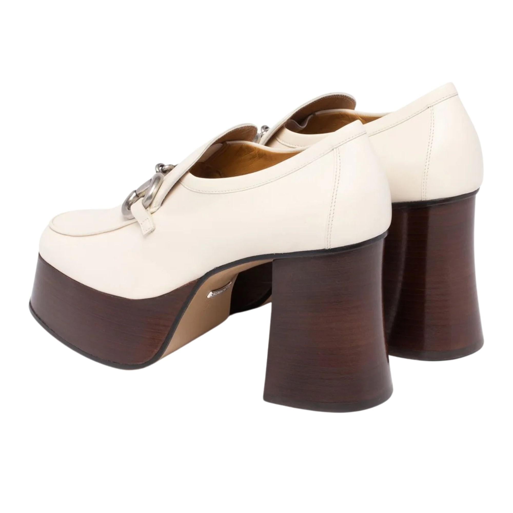 Gucci Calfskin White Horsebit Buckle Platform Loafers  EU 39 In Excellent Condition For Sale In Montreal, Quebec