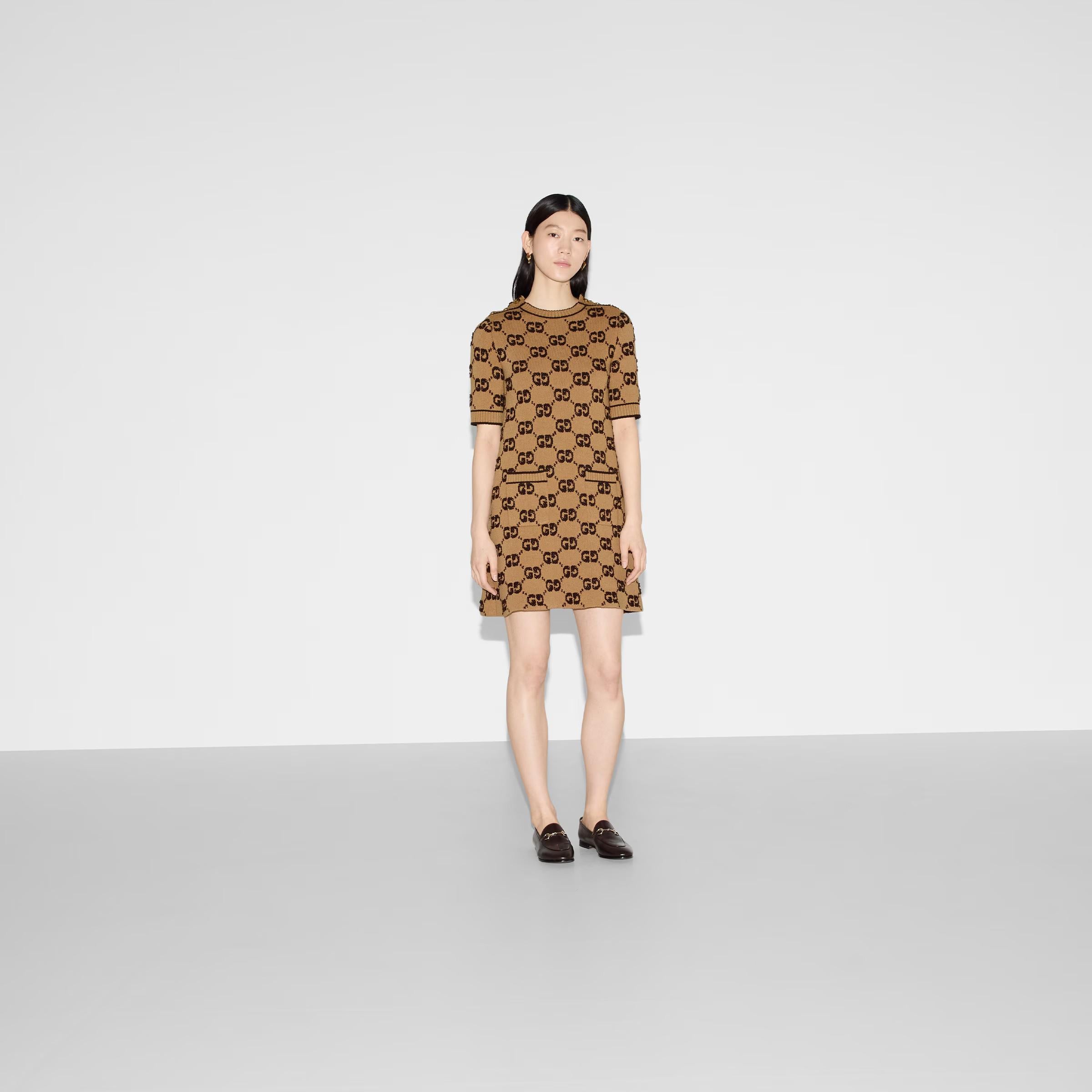 GUCCI camel & brown wool 2024 MONOGRAM BOUCLE JACQUARD Dress M For Sale 2