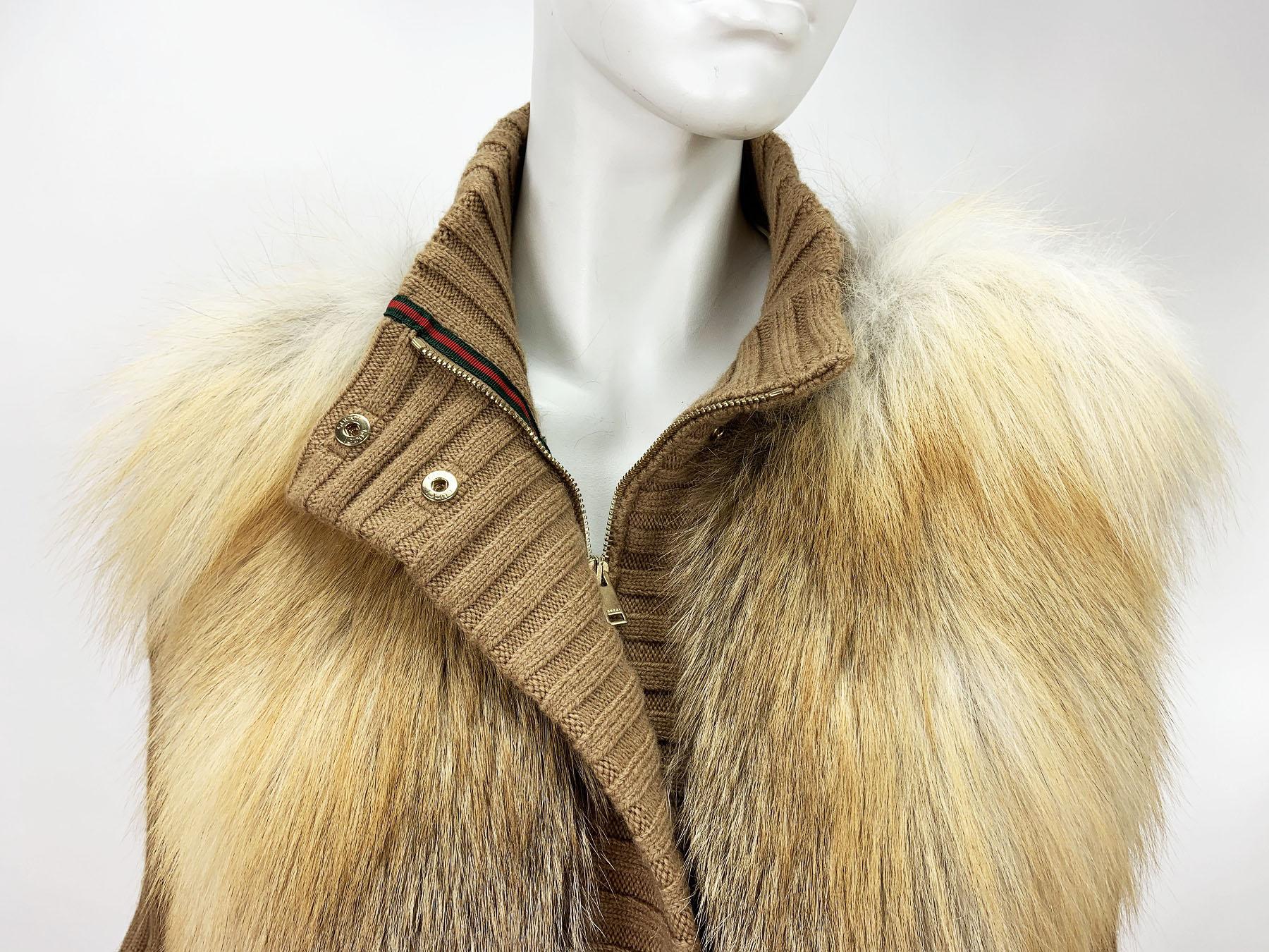Brown Gucci Camel Hair Fox Fur Knit Cardigan Jacket size L For Sale