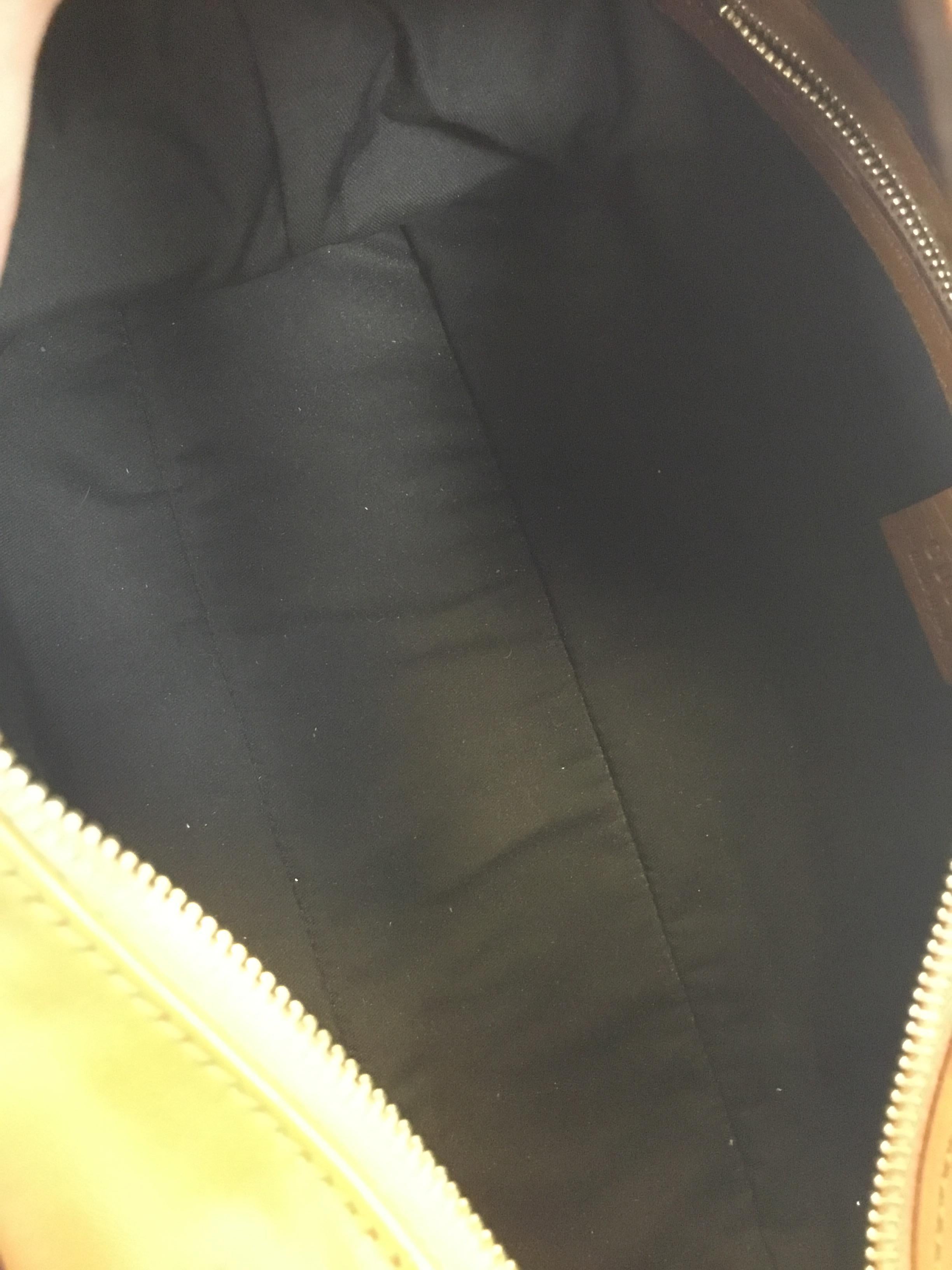 Gucci Camel Leather Horsebit Shoulder Bag For Sale 2