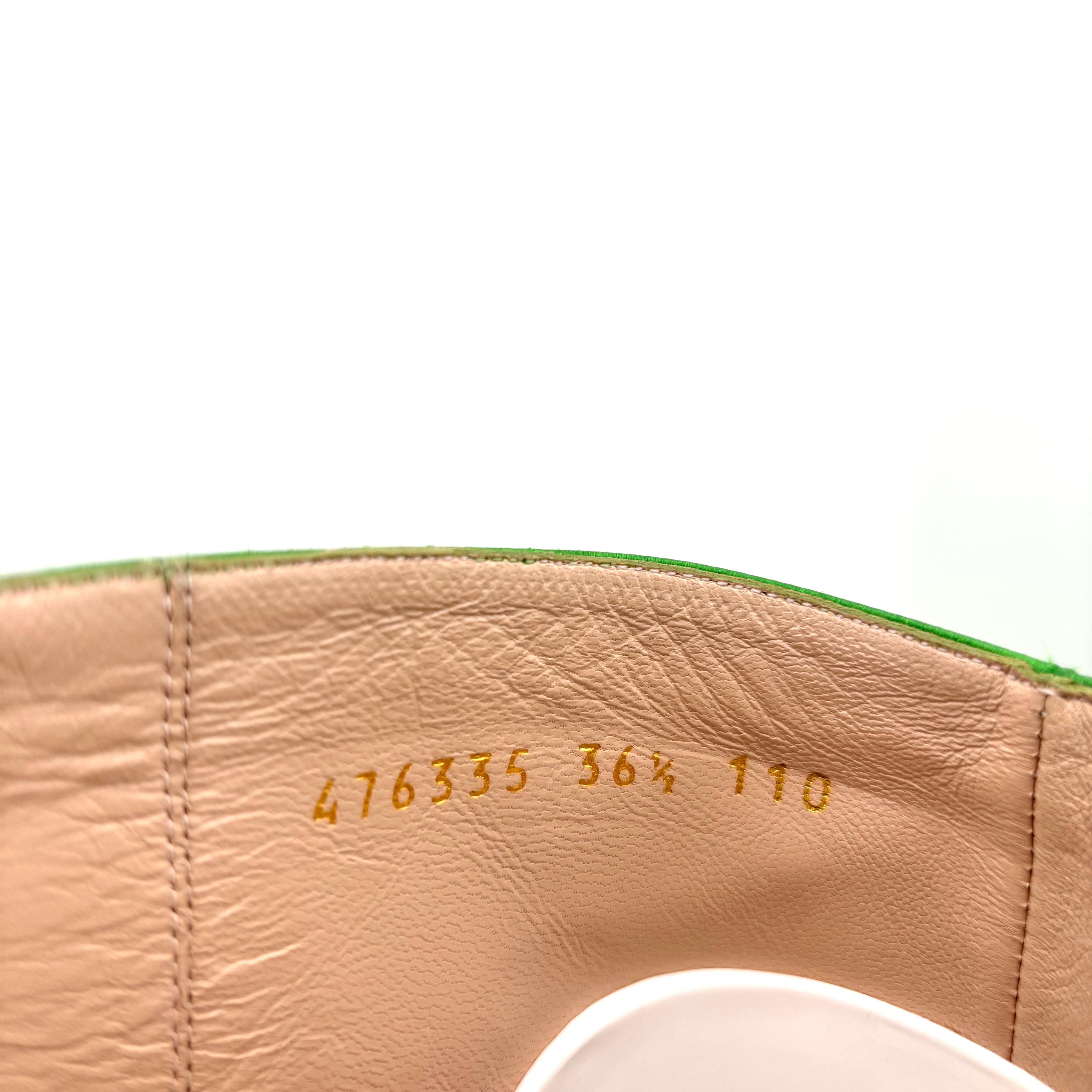 Gucci Candy Dragon bestickte und mit Kristallen verzierte kniehohe Stiefel im Angebot 5