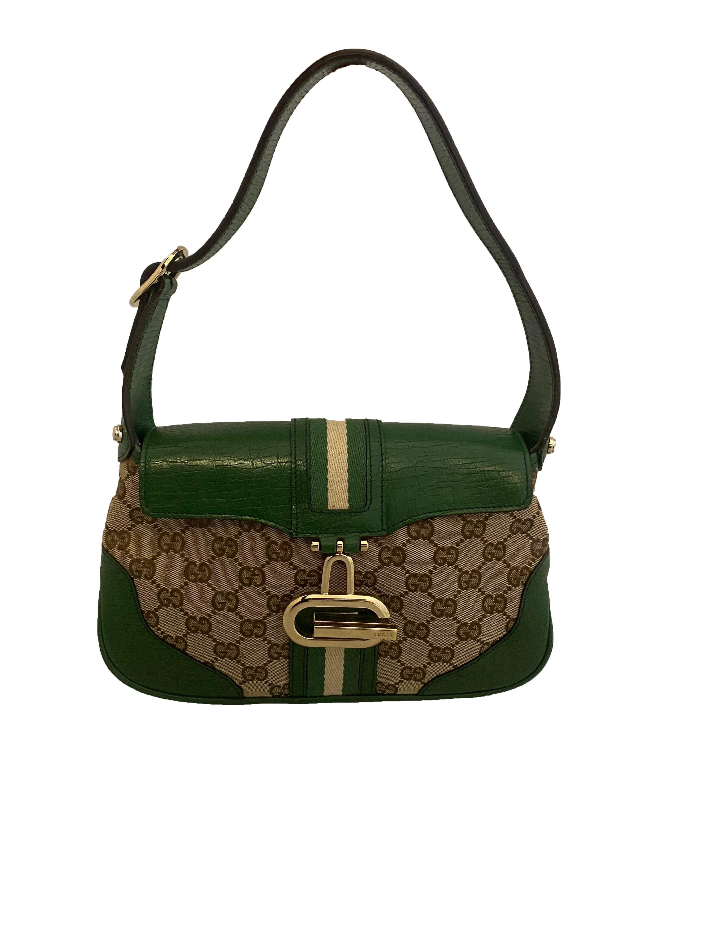 Gucci Canvas Turnlock Jackie shoulder bag and matching purse For Sale 7