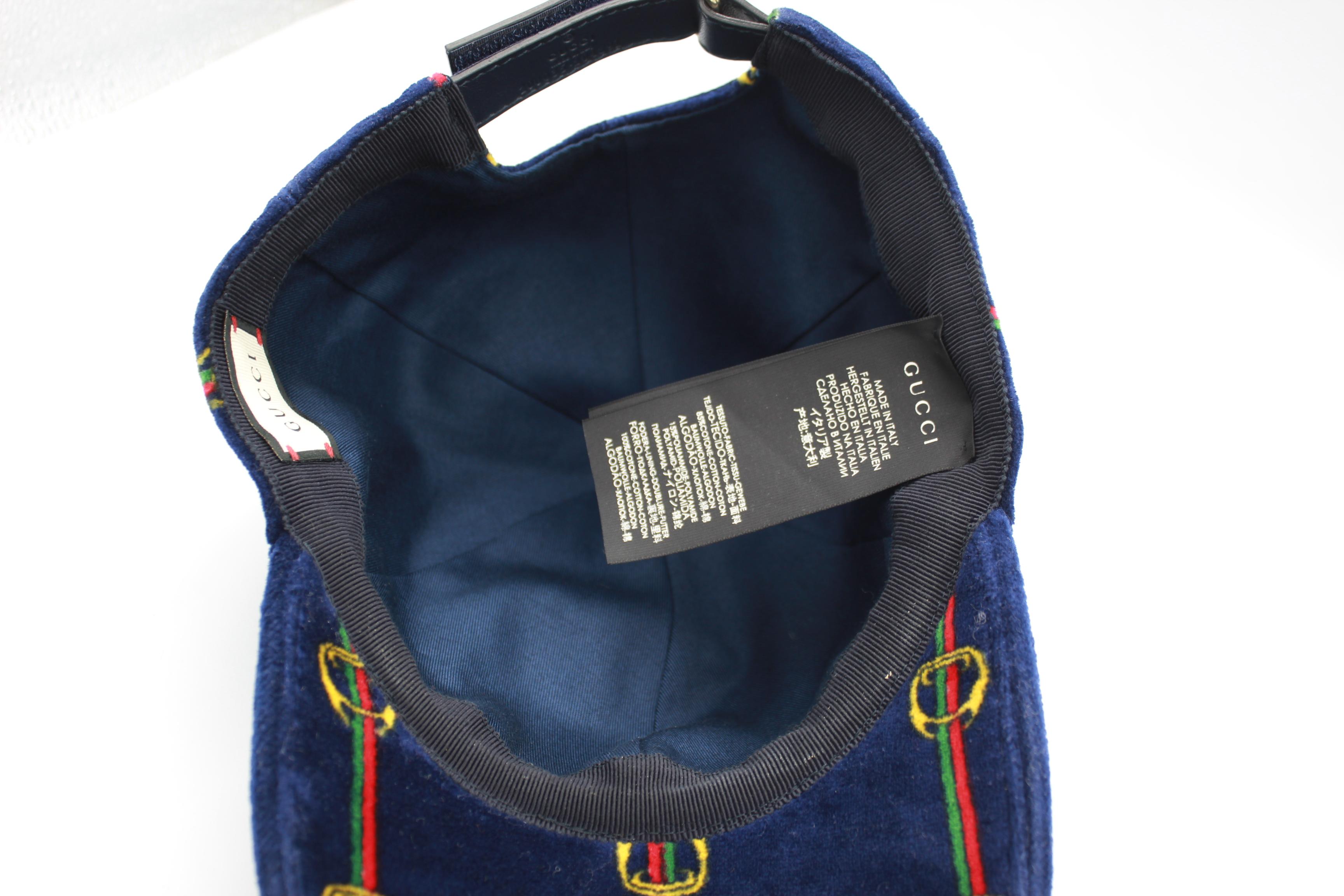 velvet gucci hat