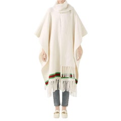 Gucci Cape with Oversize Wool Scarf size L