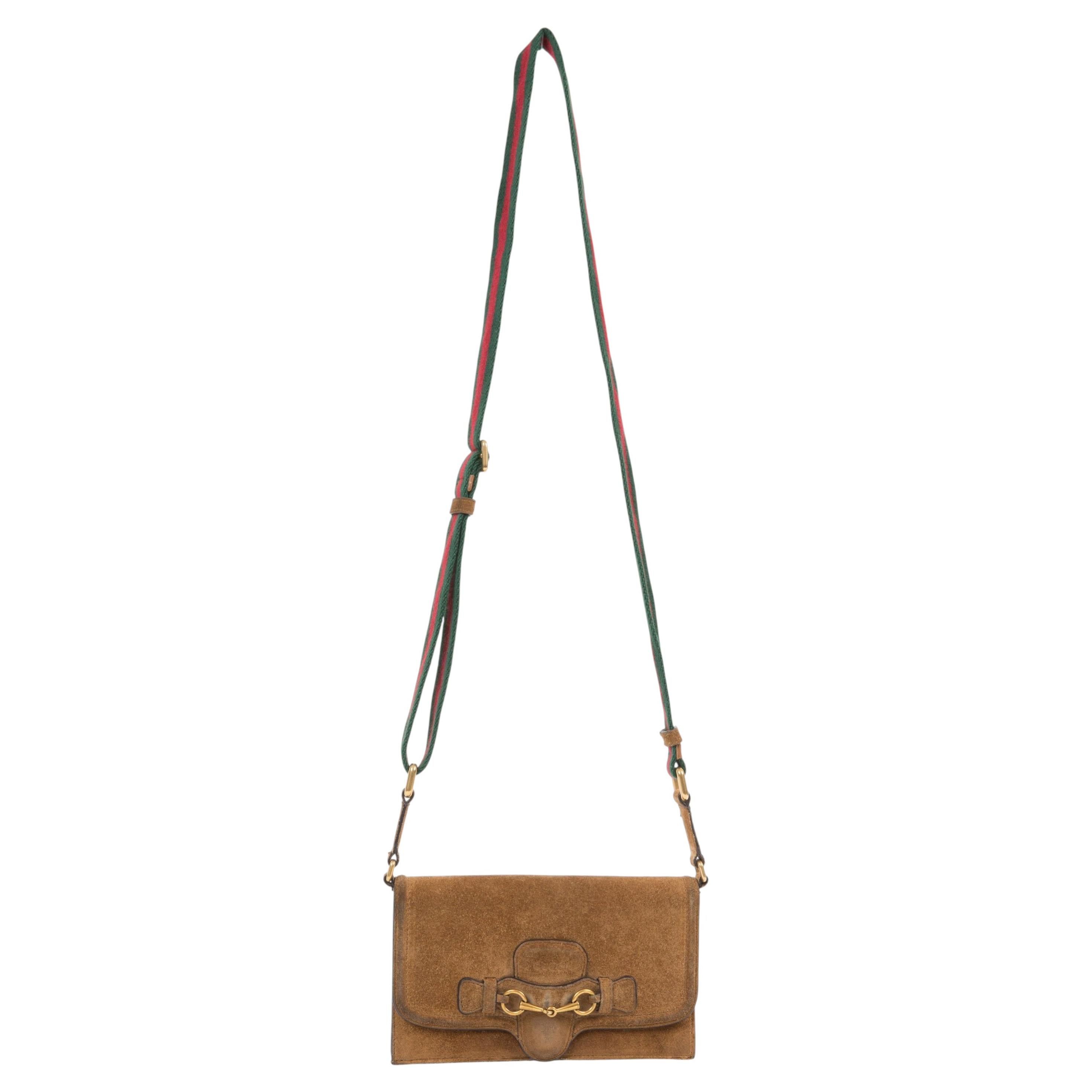 Pochette Gucci en cuir suédé couleur caramel en vente