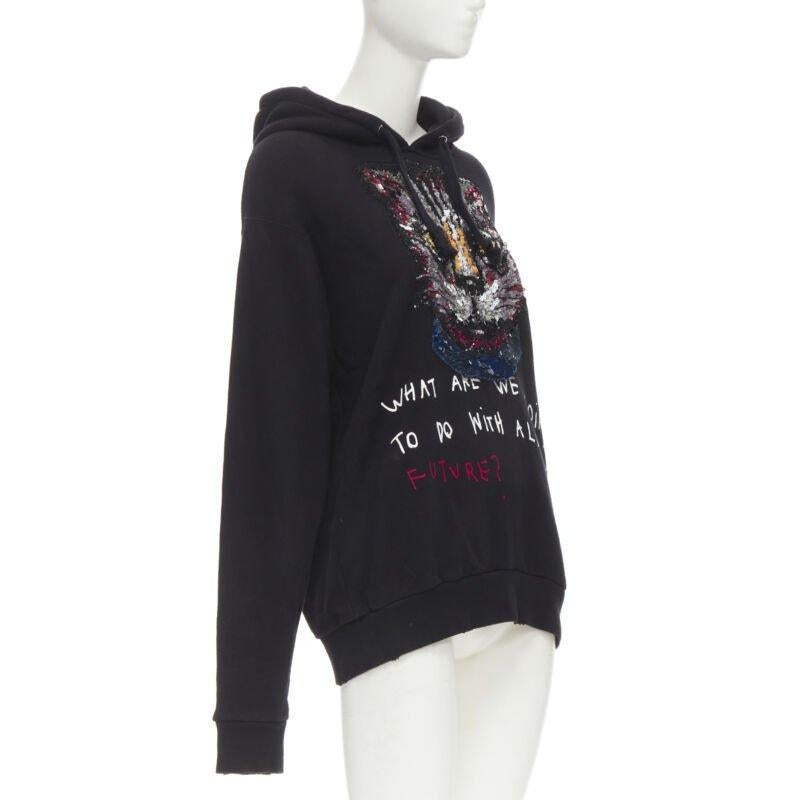 GUCCI Schwarzer übergroßer Hoodie aus Baumwolle mit Katzenpailletten und Future-Druck S im Zustand „Hervorragend“ im Angebot in Hong Kong, NT