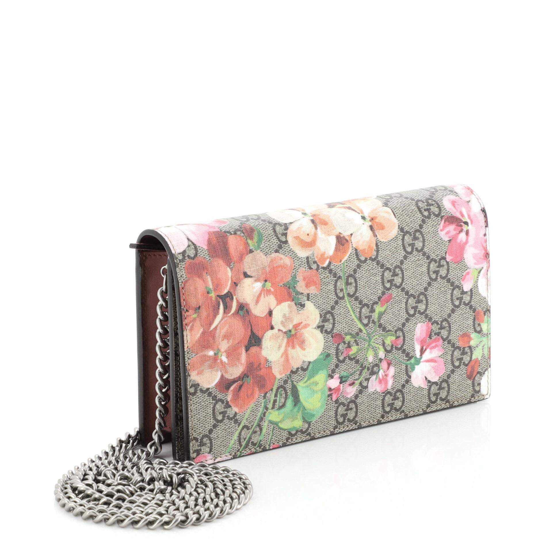 gucci bloom wallet on chain