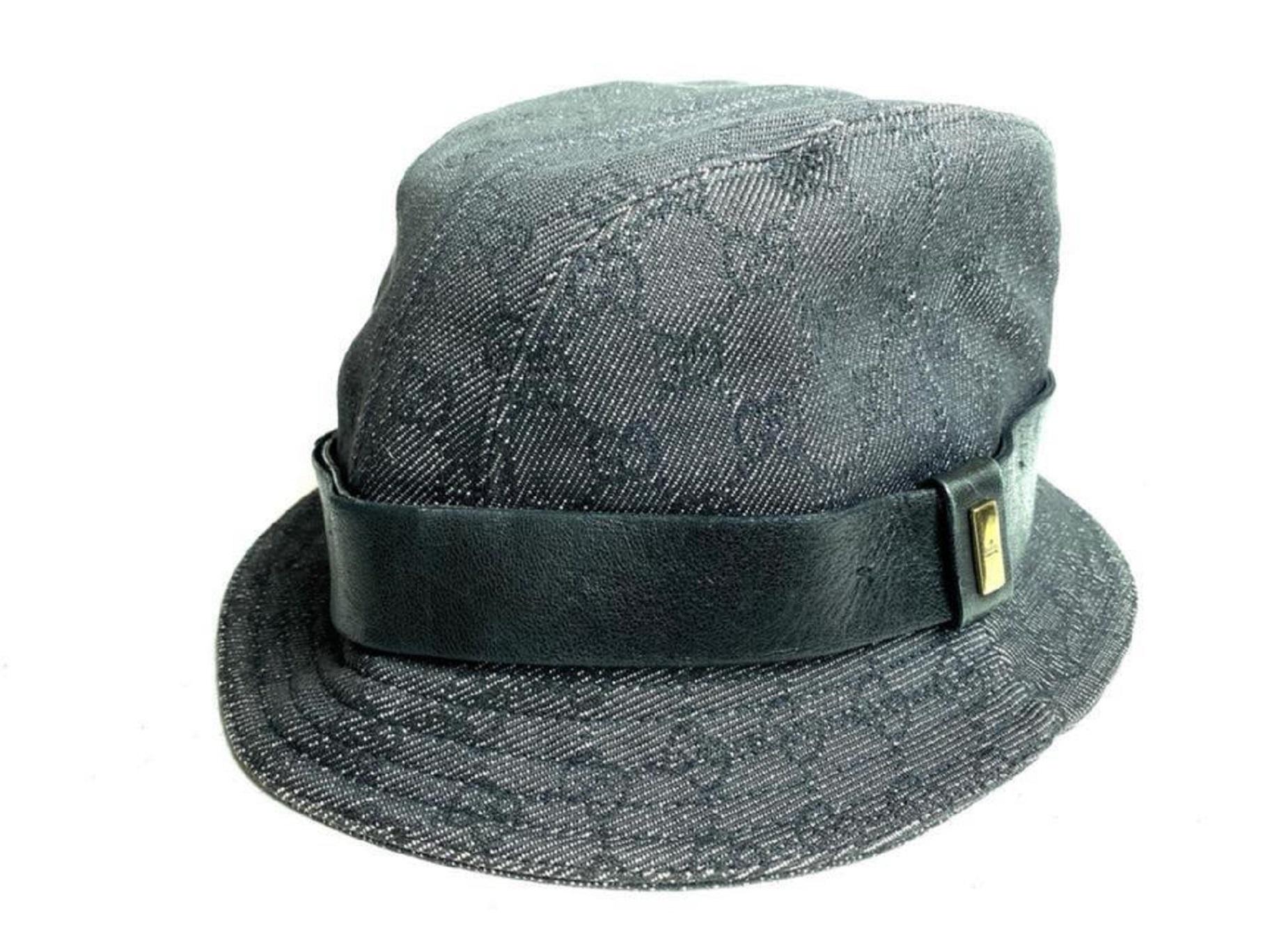 Gucci Charcoal Bucket Monogram Black Denim 4gg610 Hat In Good Condition For Sale In Dix hills, NY