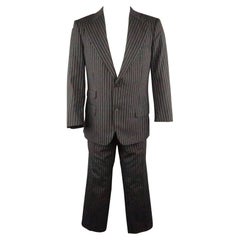 GUCCI Chest Size 42 Black & White Pinstripe Wool Notch Lapel 34 27 Suit