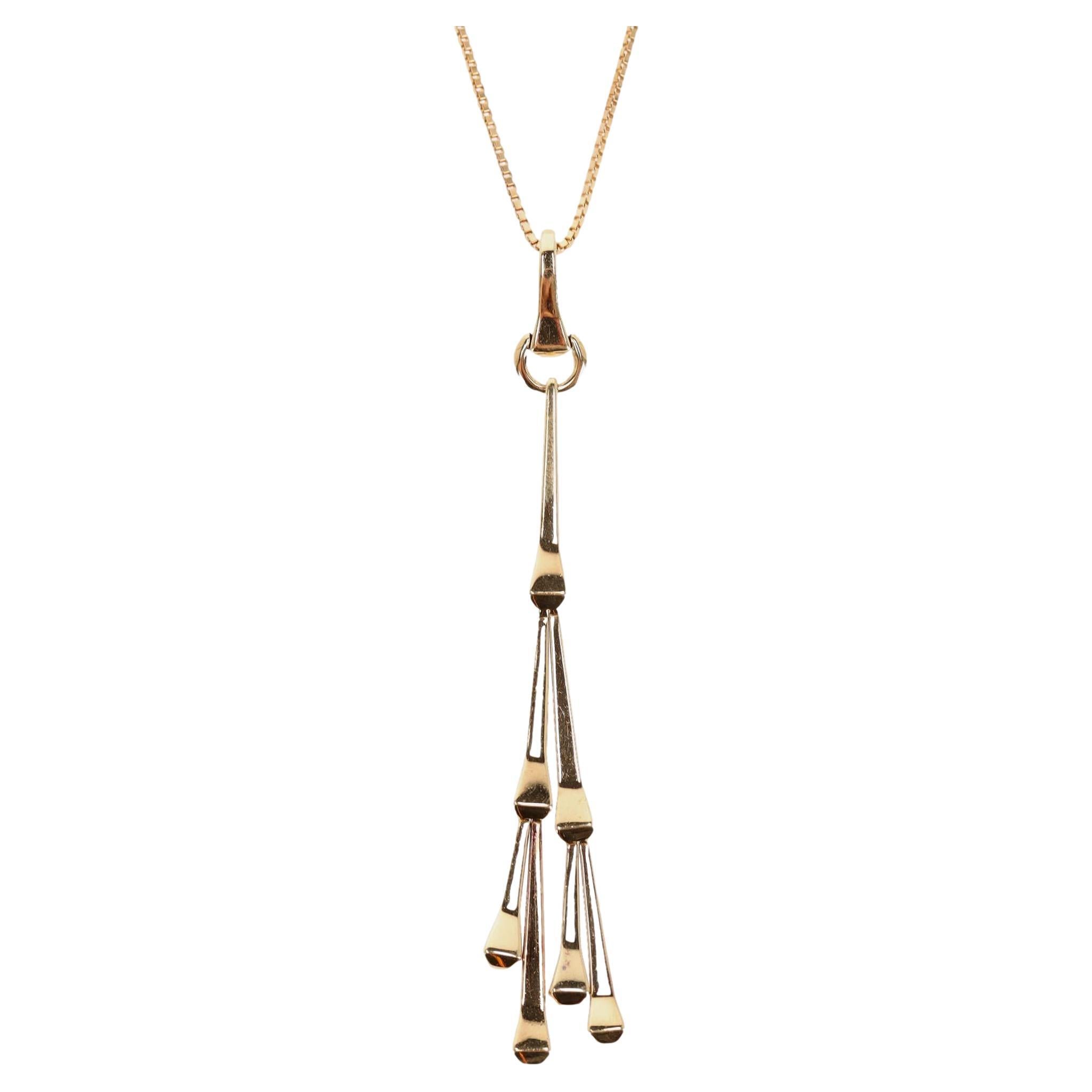 Gucci Chiodo Collana con nappe in oro 18K in vendita