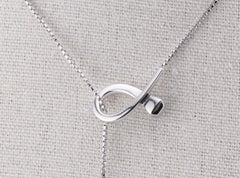 Gucci Chiodo Nail 18k White Gold Lariat Necklace