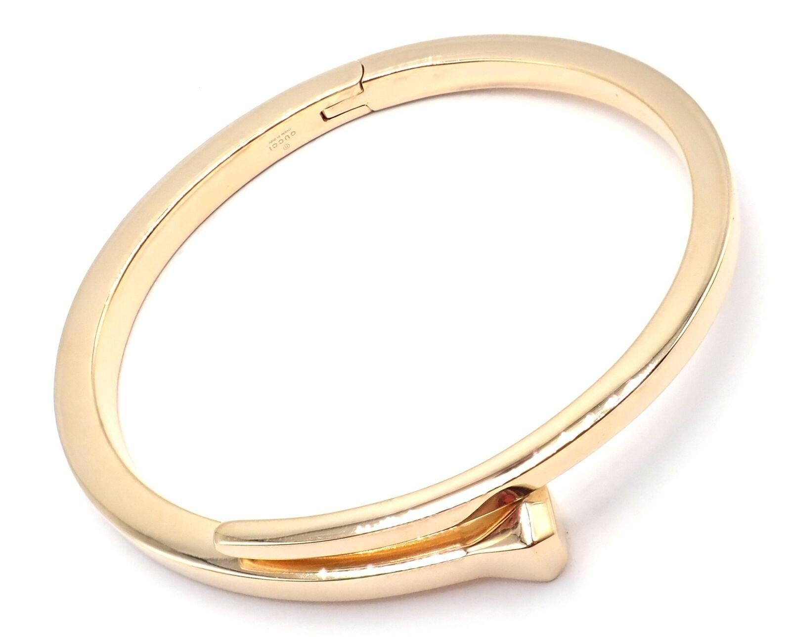 Gucci Chiodo Nail Yellow Gold Bangle Bracelet For Sale 5