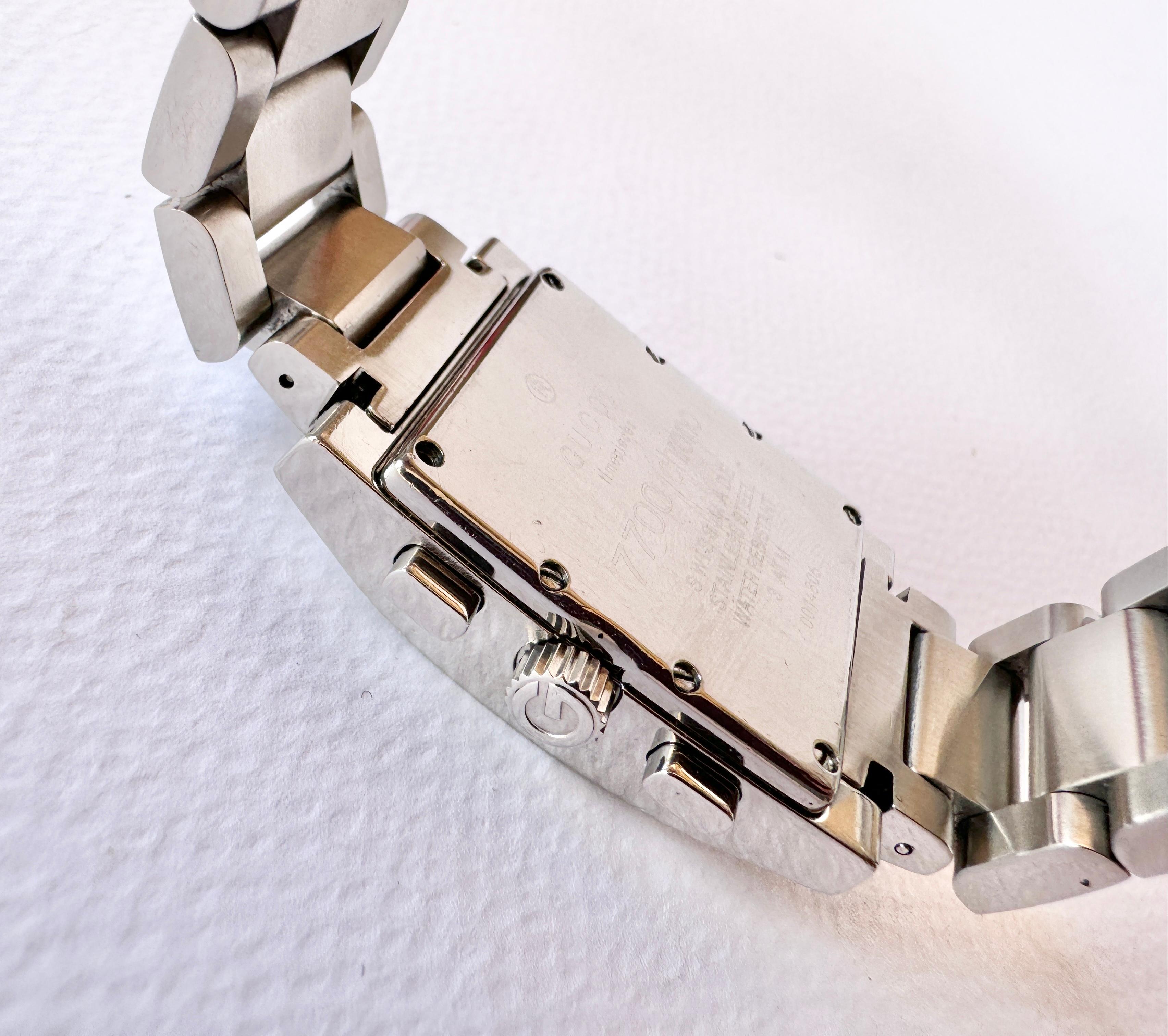 Gucci Chronograph 7700 Stainless-steel Watch For Sale 3