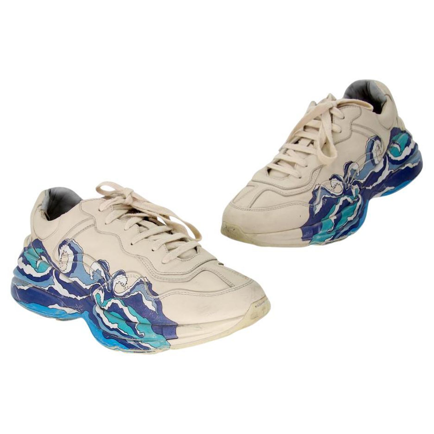Gucci Chunky Waves 12 Leather Rhyton Logo Sneakers GG-0525N-0214 For Sale  at 1stDibs | gucci wave sneakers