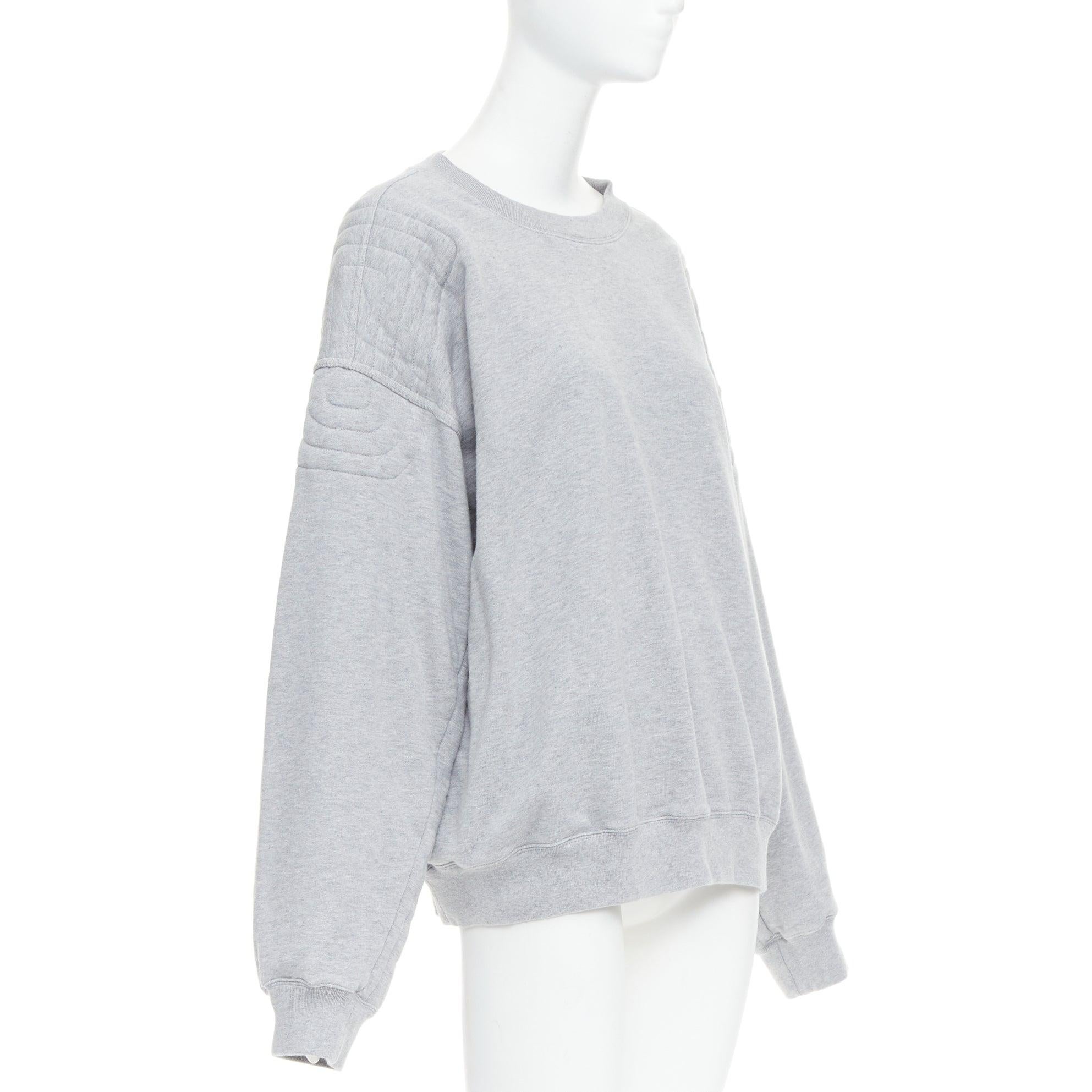 Gray GUCCI Cities grey cotton white logo back quilted shoulder oversized pullover XXL For Sale