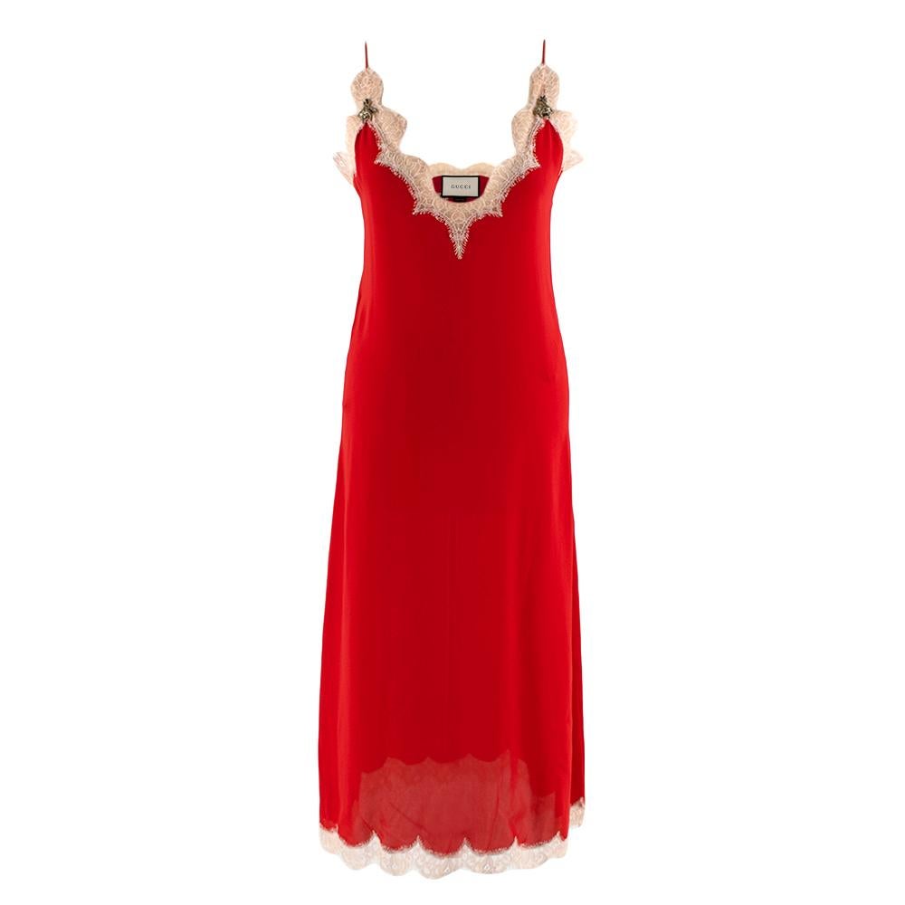 Gucci Claret Lace-trimmed silk midi dress

- Trimmed With Hand Applied Lace 
- Embroidered Bee Applique On Each Strap 
- Slips On 
- Semi Sheer

Material:
- 100% Silk 
Trim 
- 80% Viscose 
- 20% Polyamide 

Made In Italy 

Shoulders: 25cm
Chest: