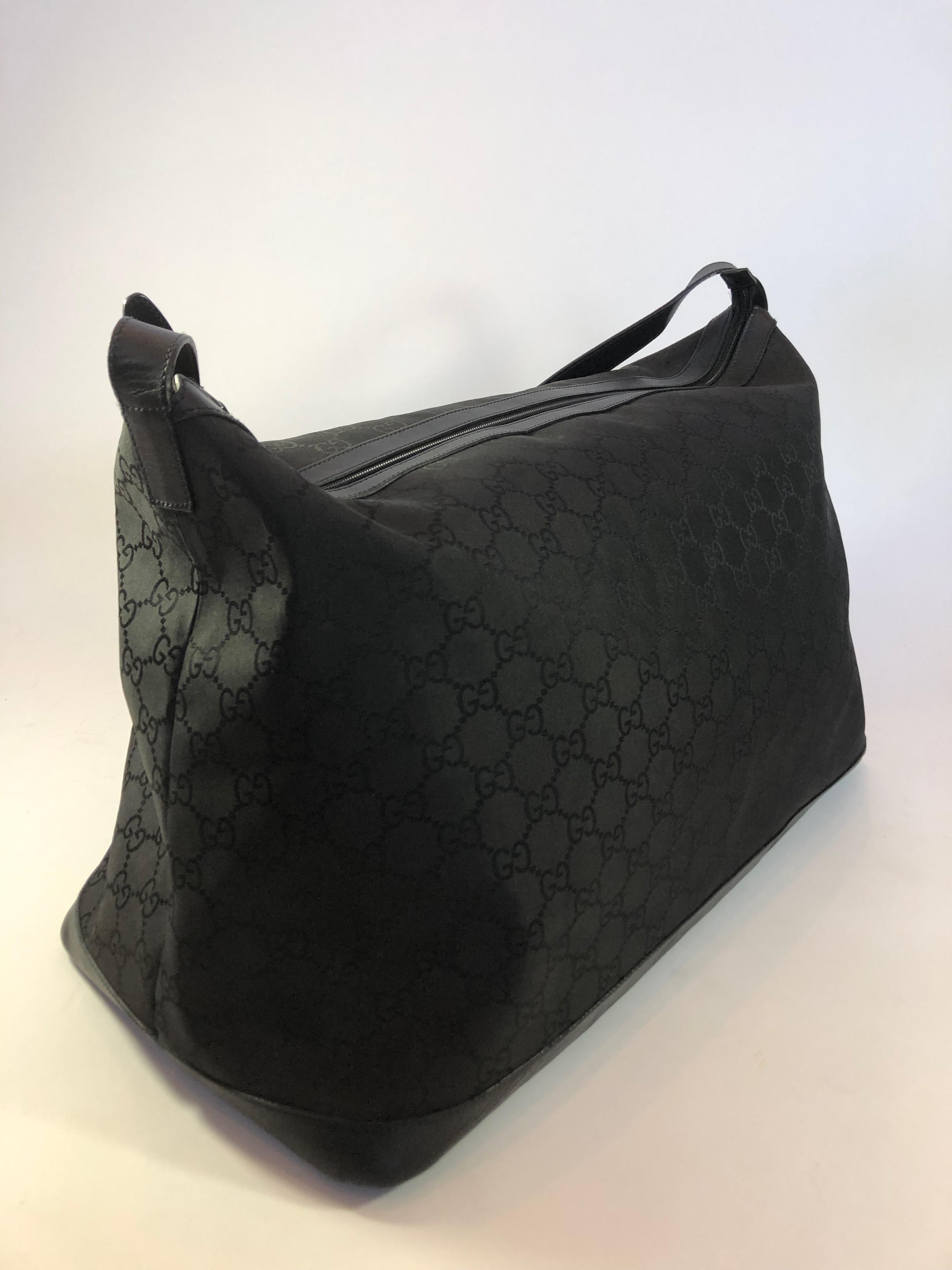 Gucci Classic Soft Black GG Logo Duffle Bag with Strap 1