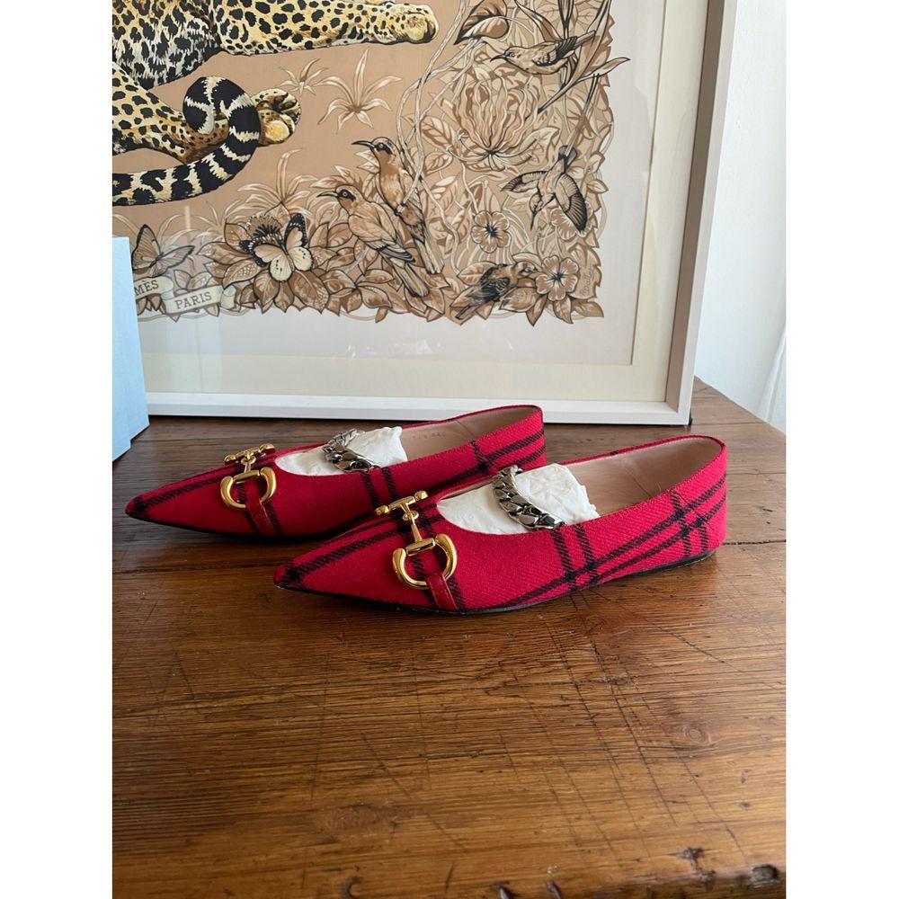 Gucci Cloth Ballet Flats in Red In Good Condition In Carnate, IT