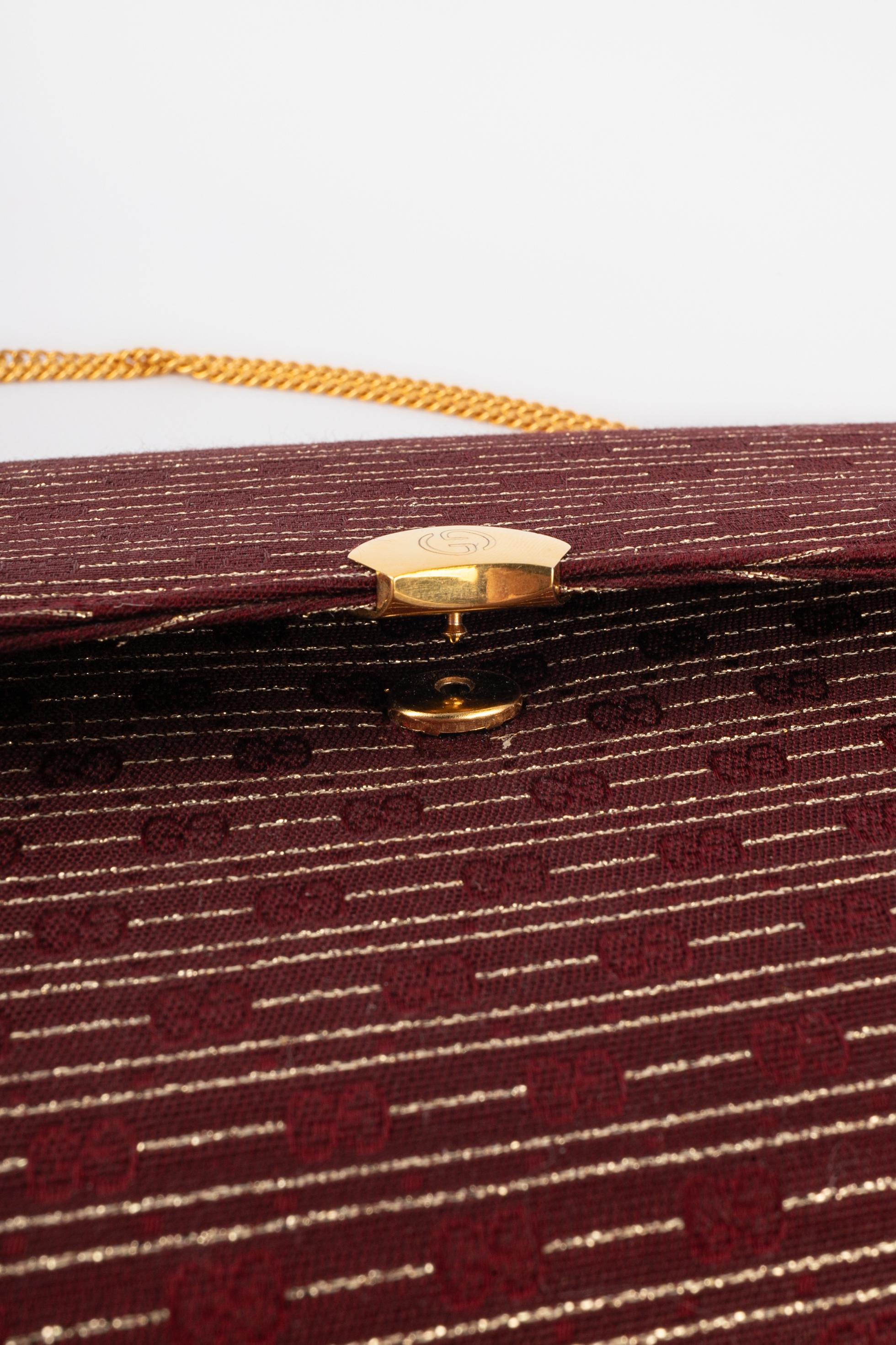 Women's Gucci clutch bag