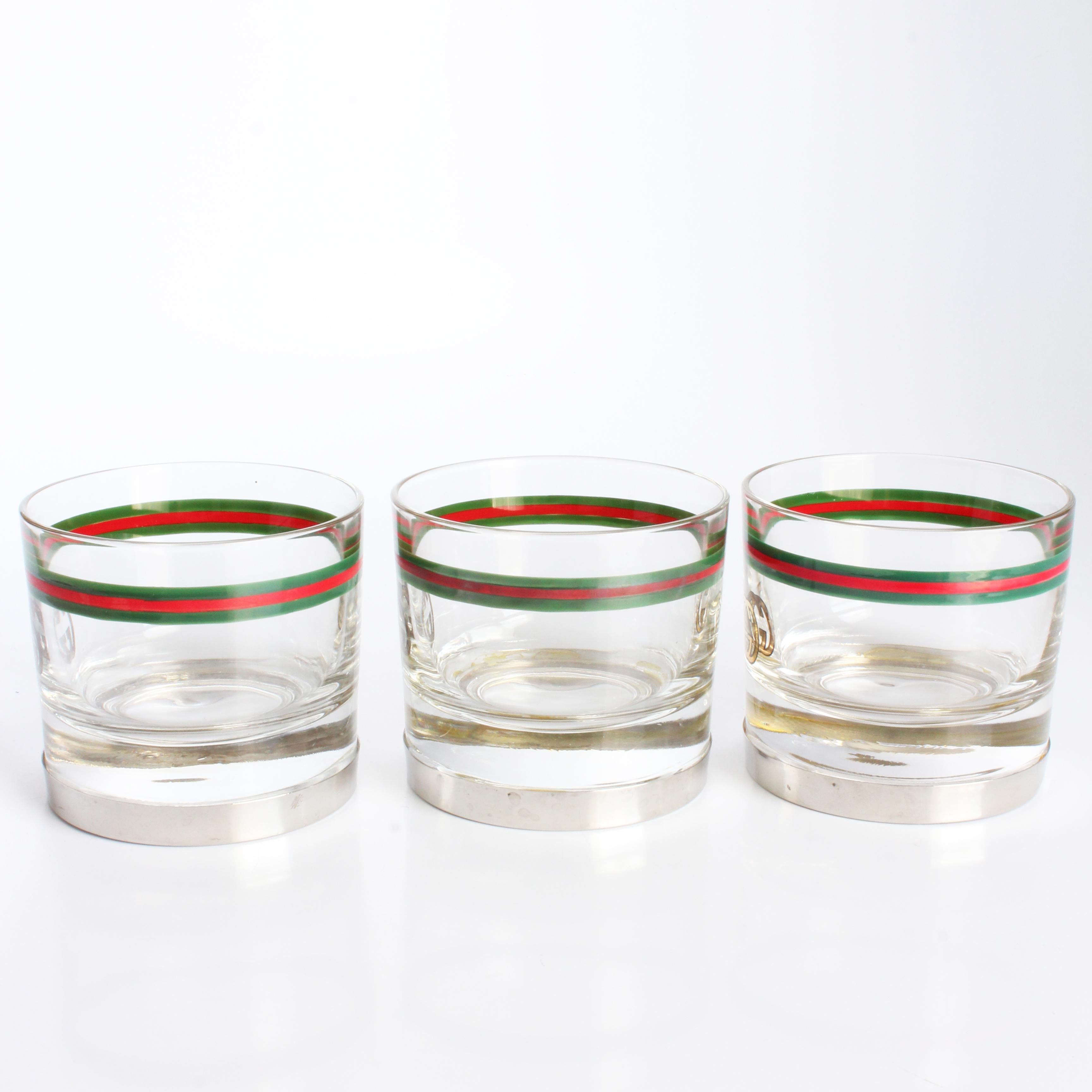 Gucci-Cocktailgläser mit silbernem Sockel und GG-Logo Webbing, 3-teiliges Bargeschirr, Vintage im Angebot 2