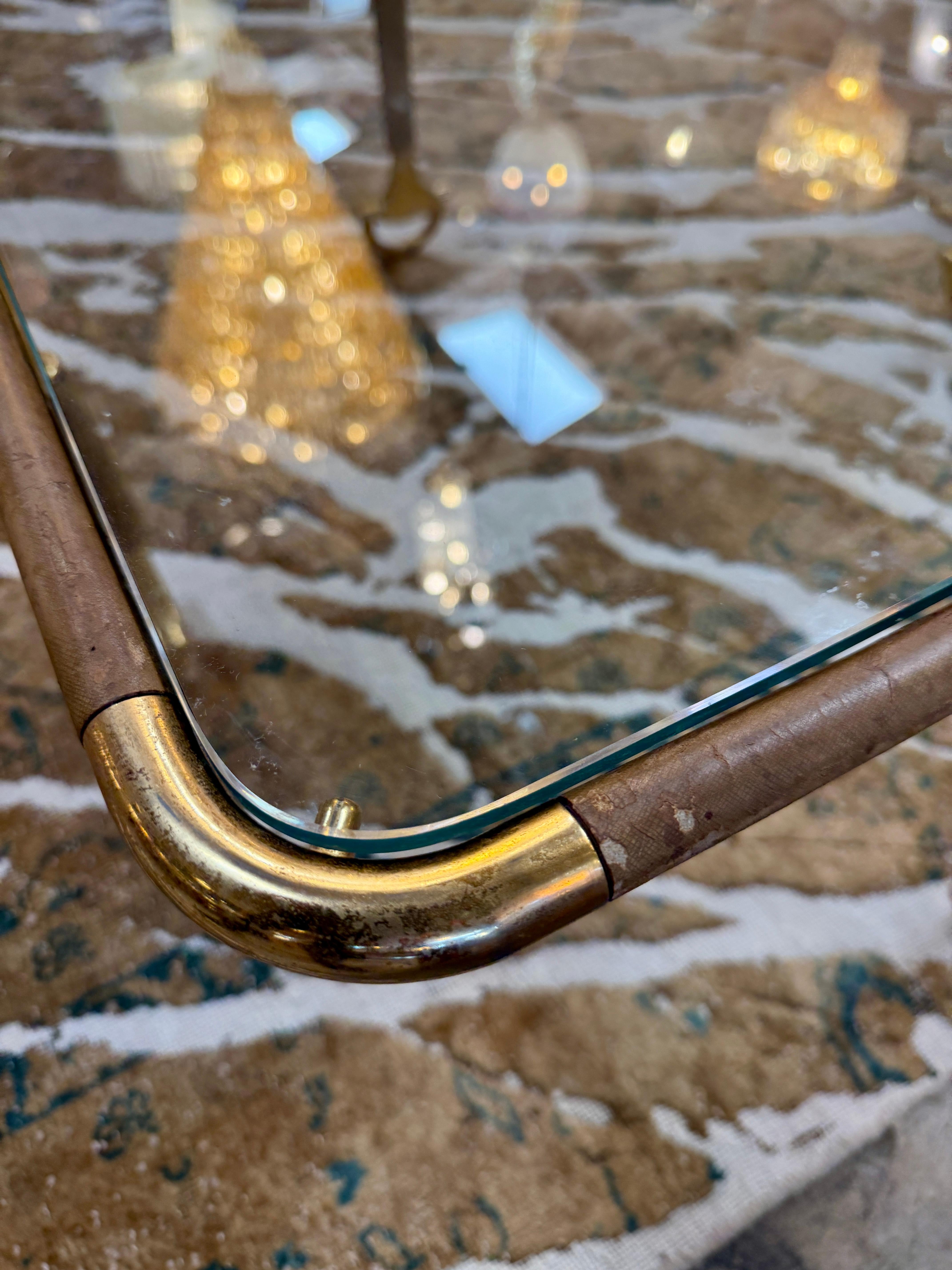 Couchtisch von Gucci aus Messing und Leder, Italien, 70er-Jahre. Sehr selten 5