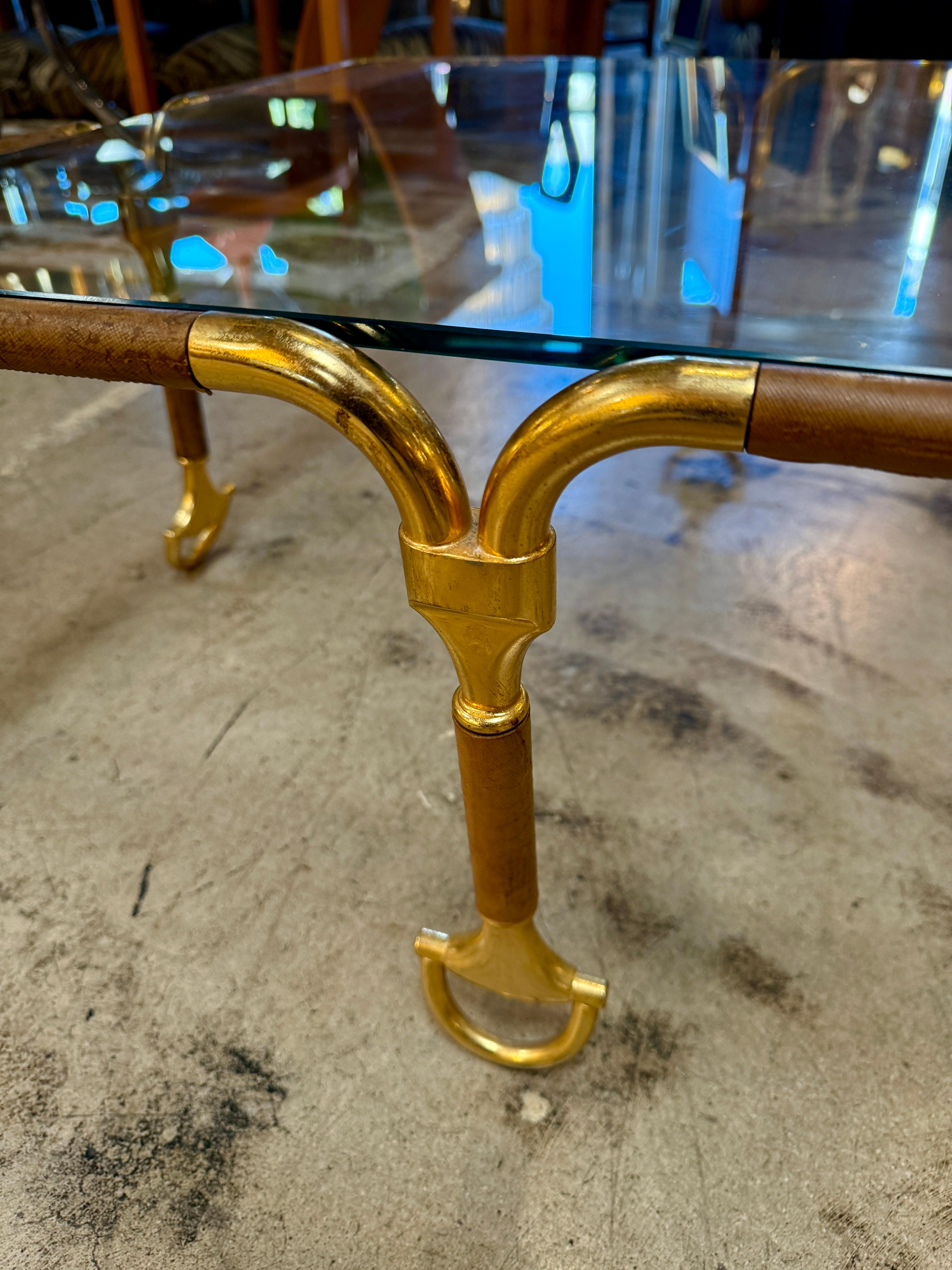 Couchtisch von Gucci aus Messing und Leder, Italien, 70er-Jahre. Sehr selten (Ende des 20. Jahrhunderts)