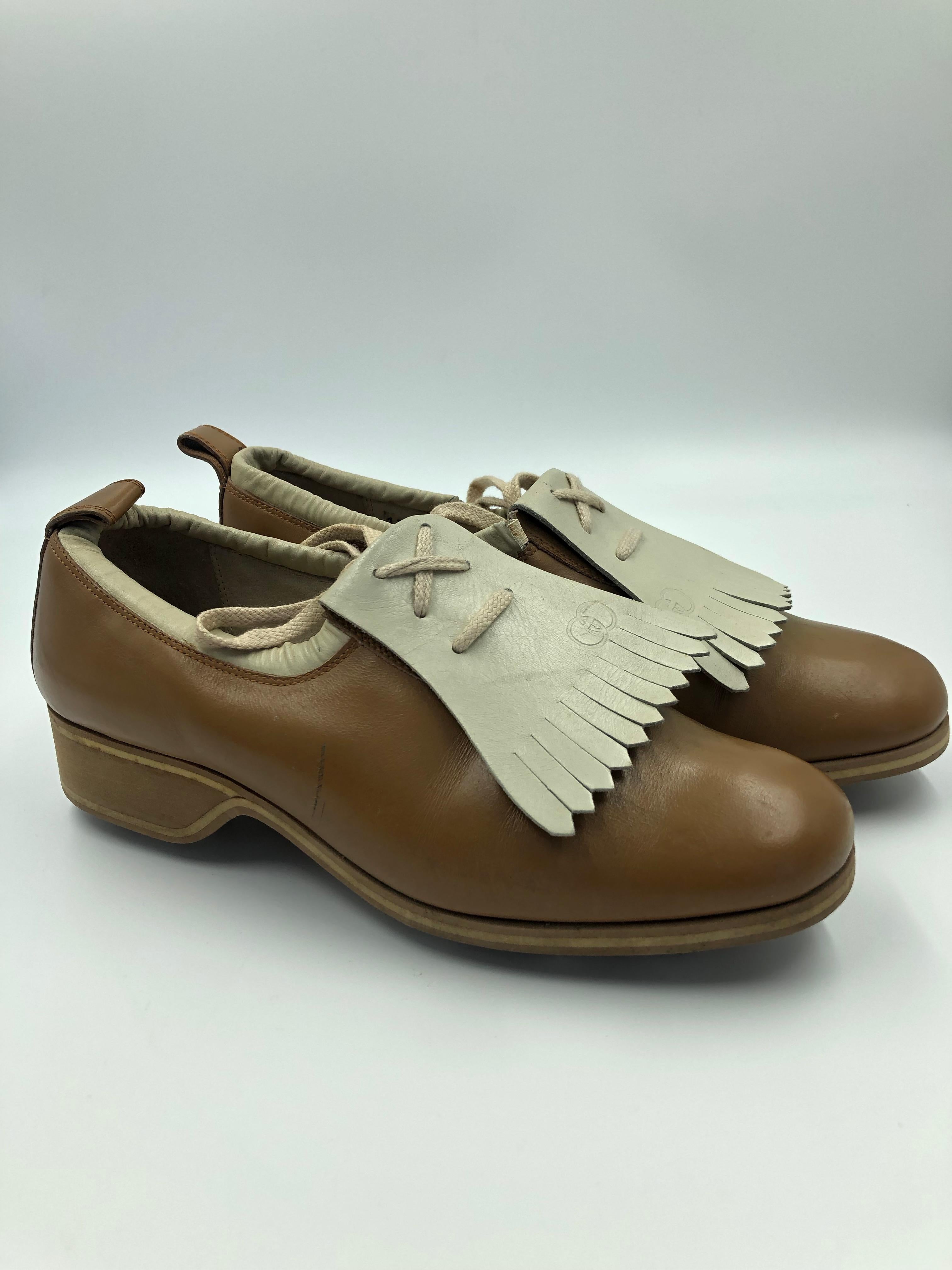 Gucci Collectors Vintage Golf Shoe with Cleats Tan and Cream 3