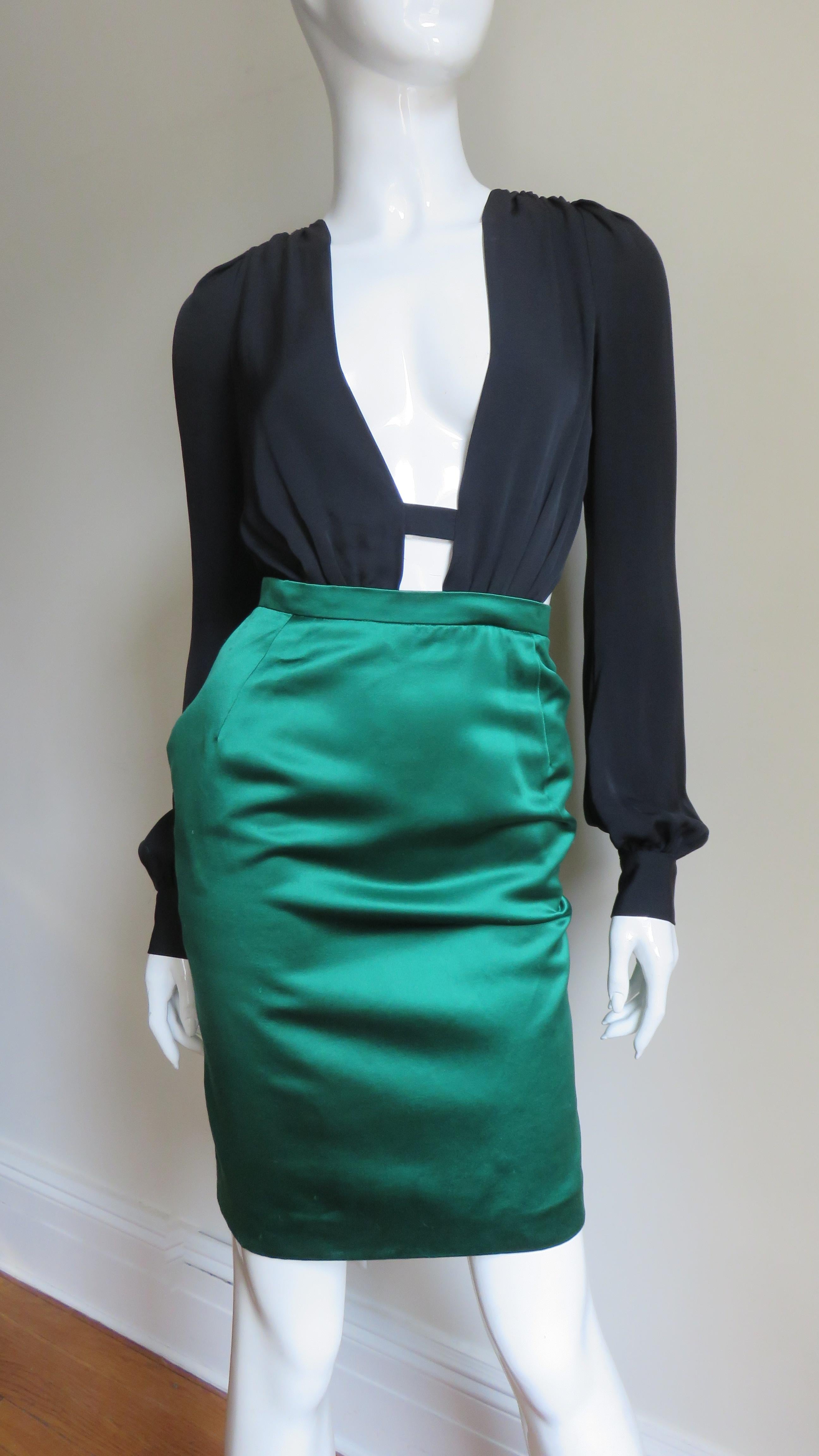 Gucci Color Block Plunge and Cut out Back Silk Dress 4